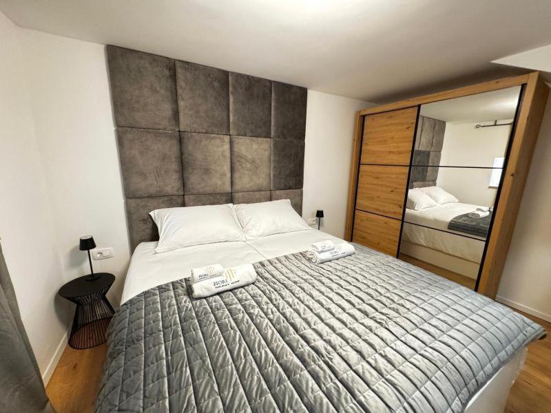Photo 34