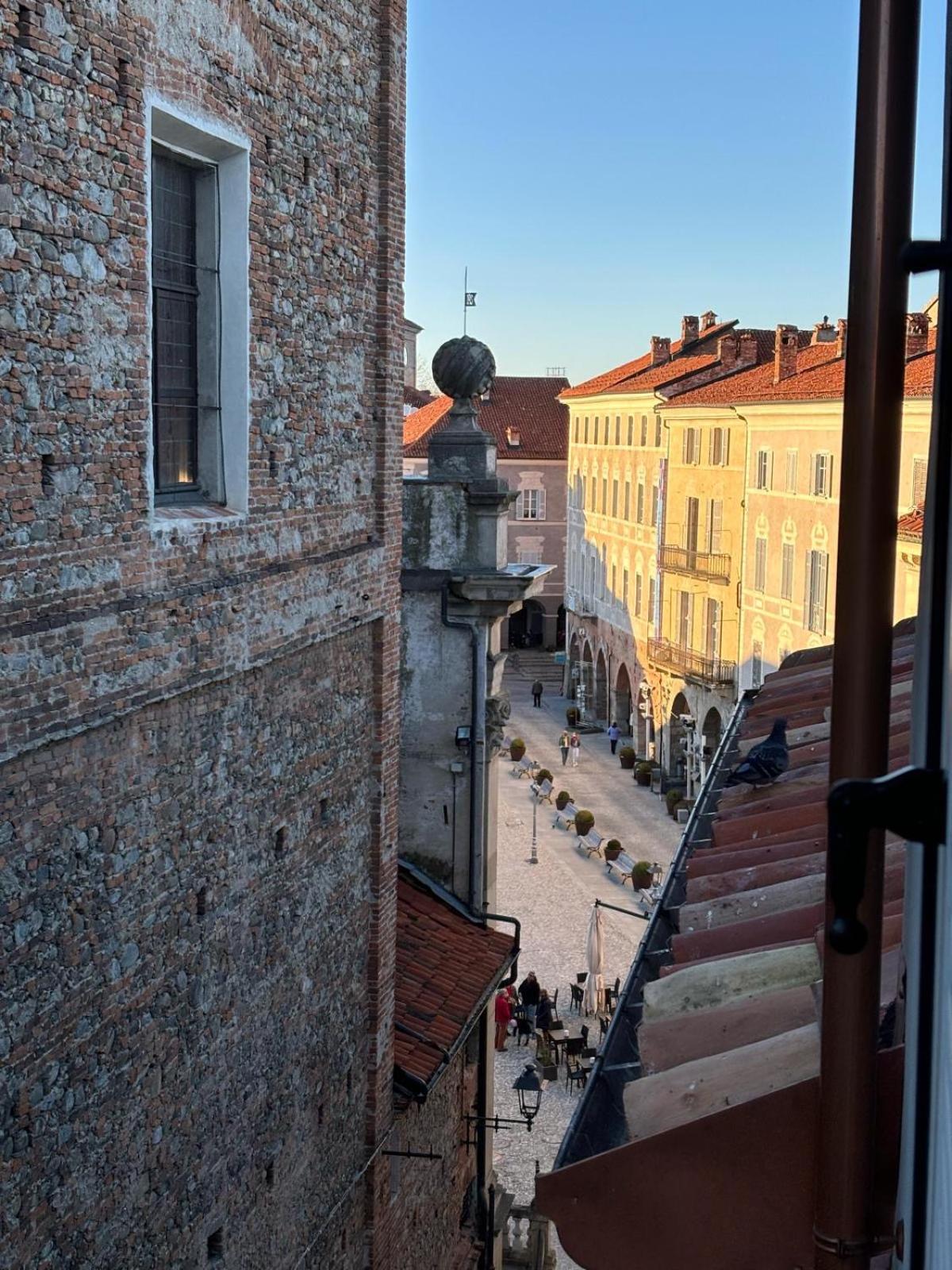 La Loggia di Piazza Maggiore view 5