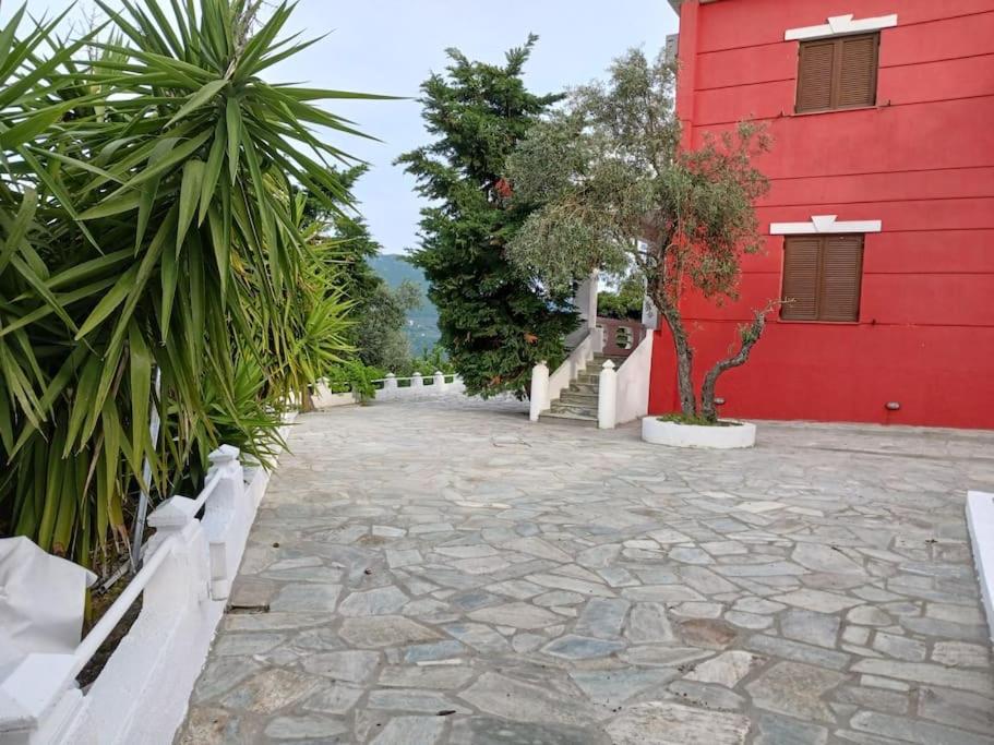 Villa Aspalathus Red, Pool and Panoramic Views to fulfil your Aegean memories