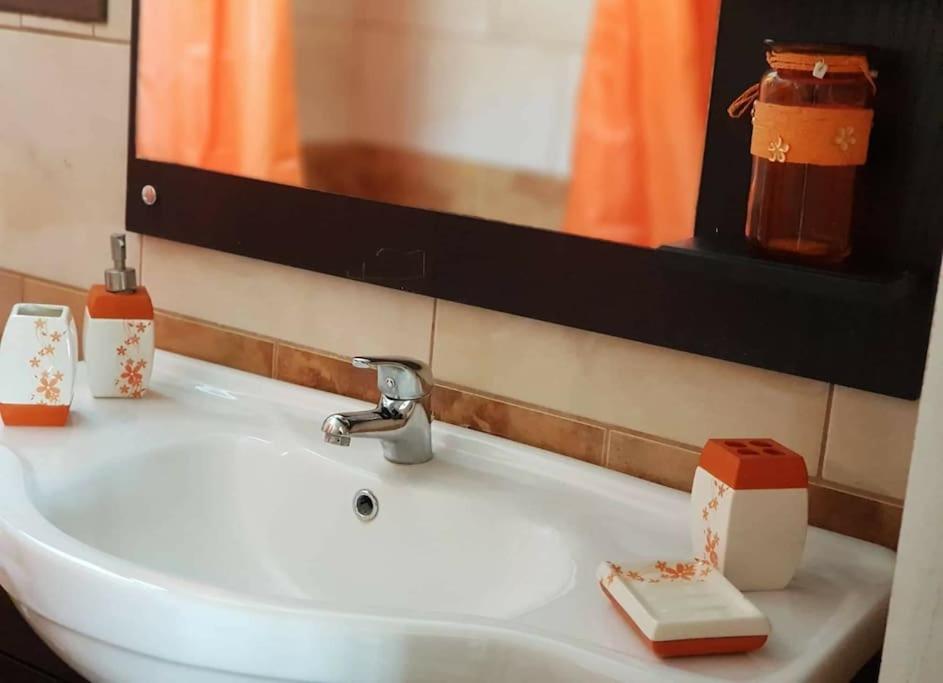 Villa Aspalathus Red, Pool and Panoramic Views to fulfil your Aegean memories