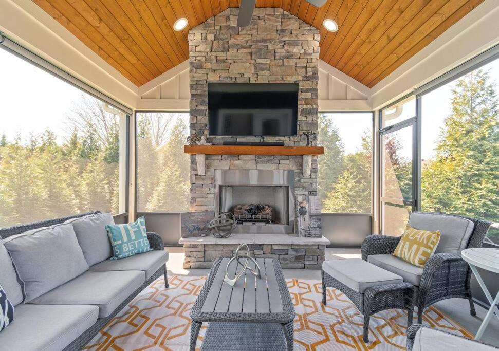 Barefoot Retreat