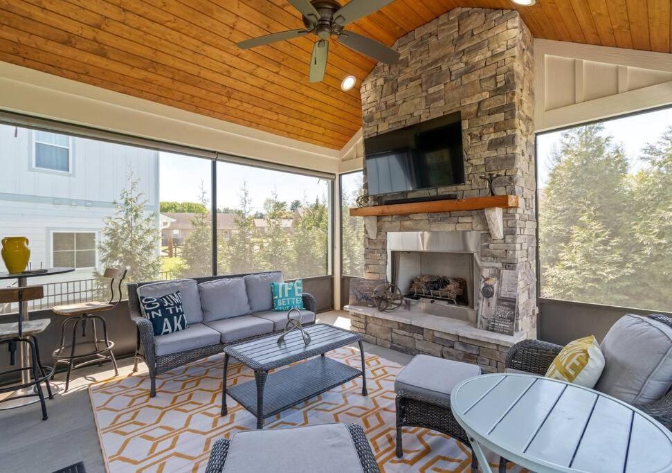 Barefoot Retreat