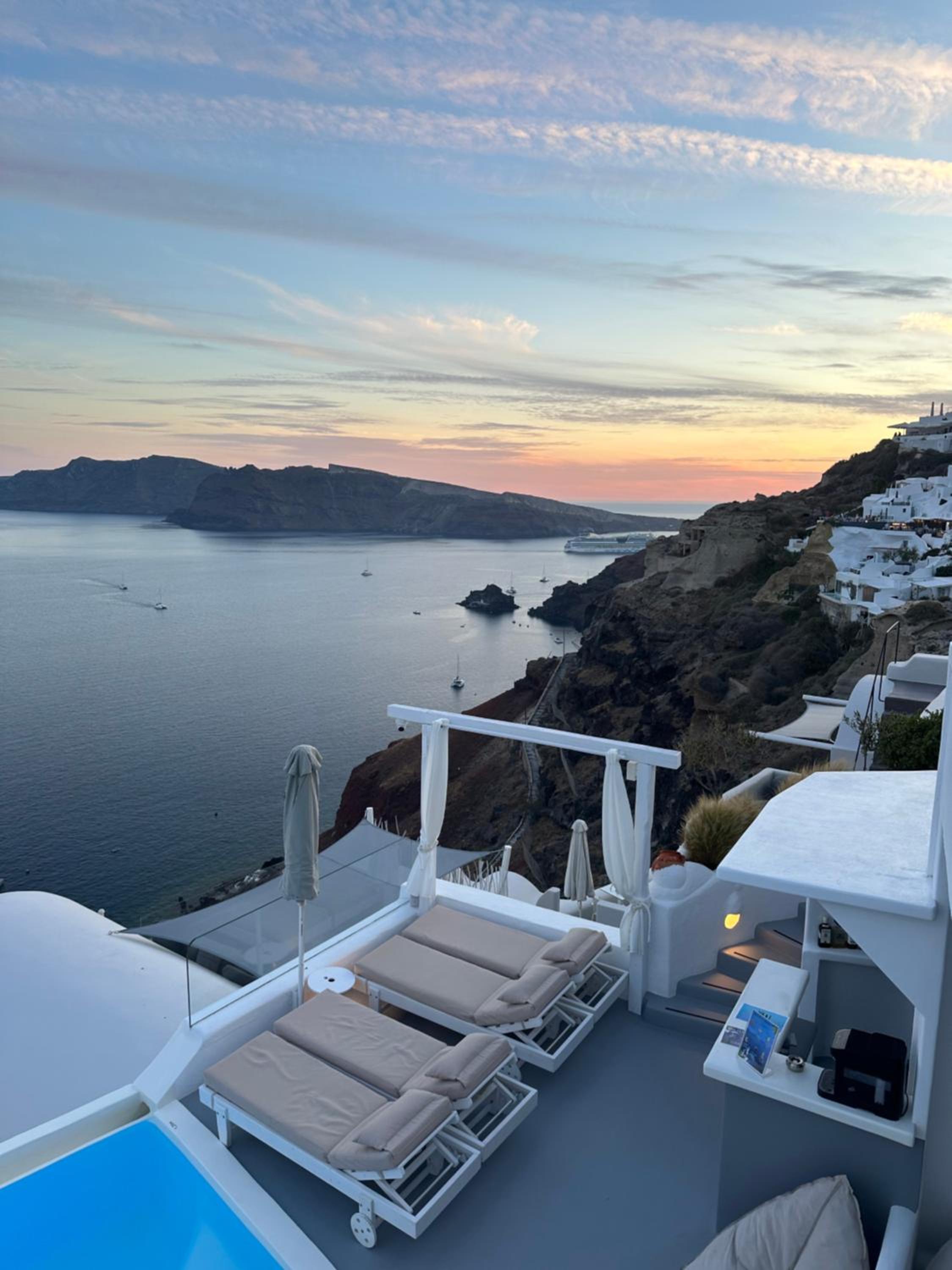Kima Oia Suites apartahotel en Oia Grecia
