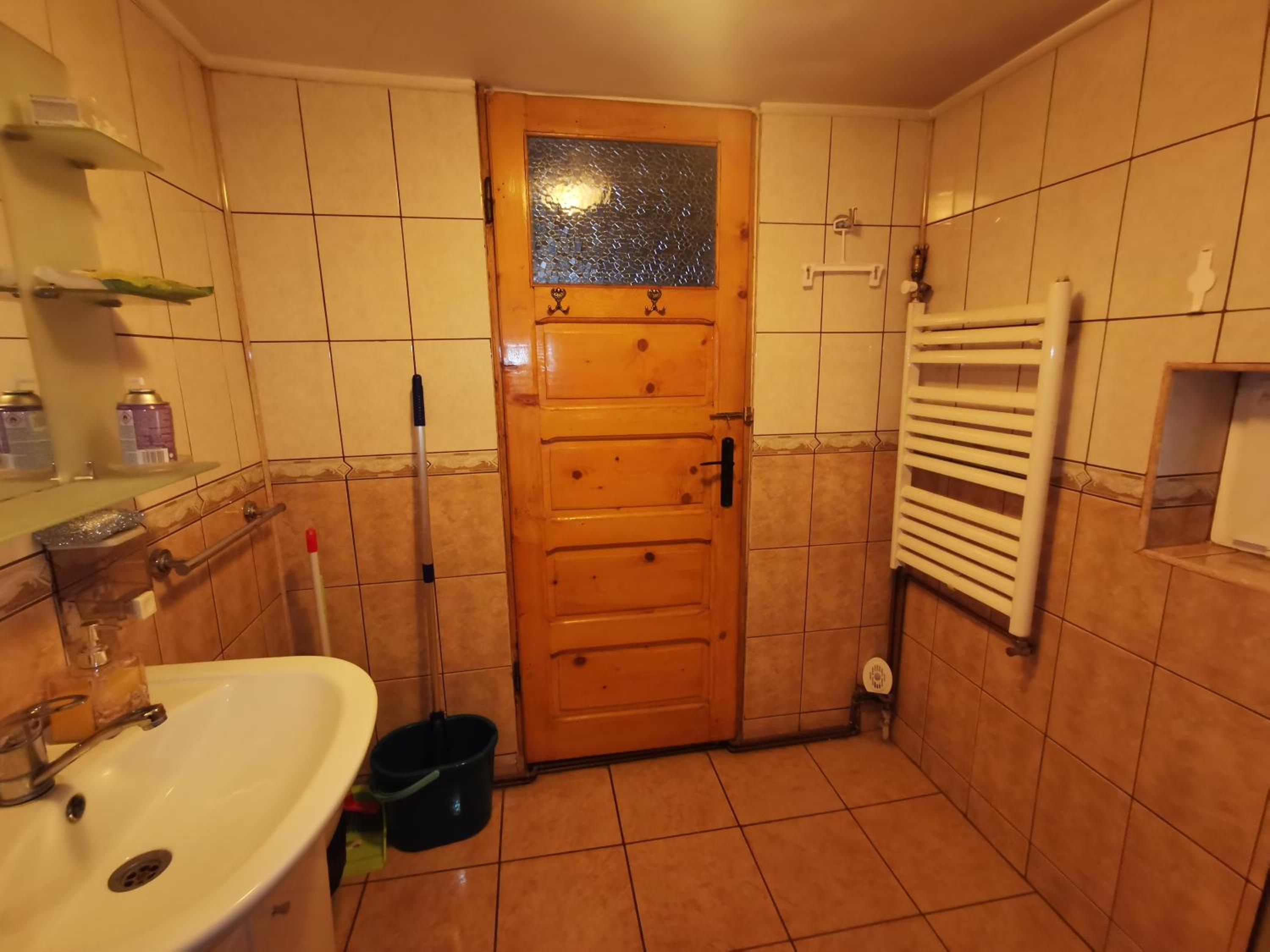 Photo 38