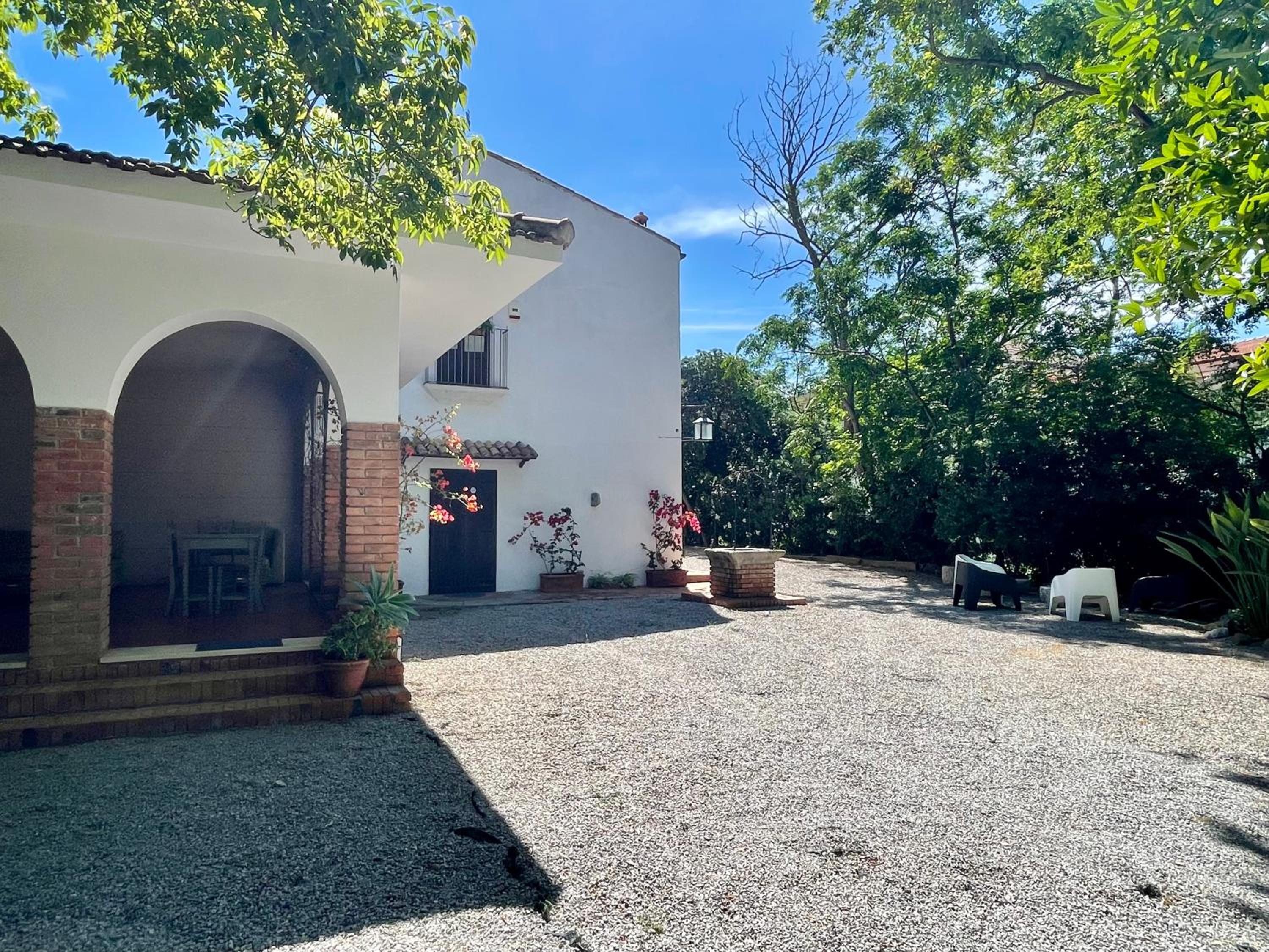 Stunning Property with Private Pool in Cefalù view 3