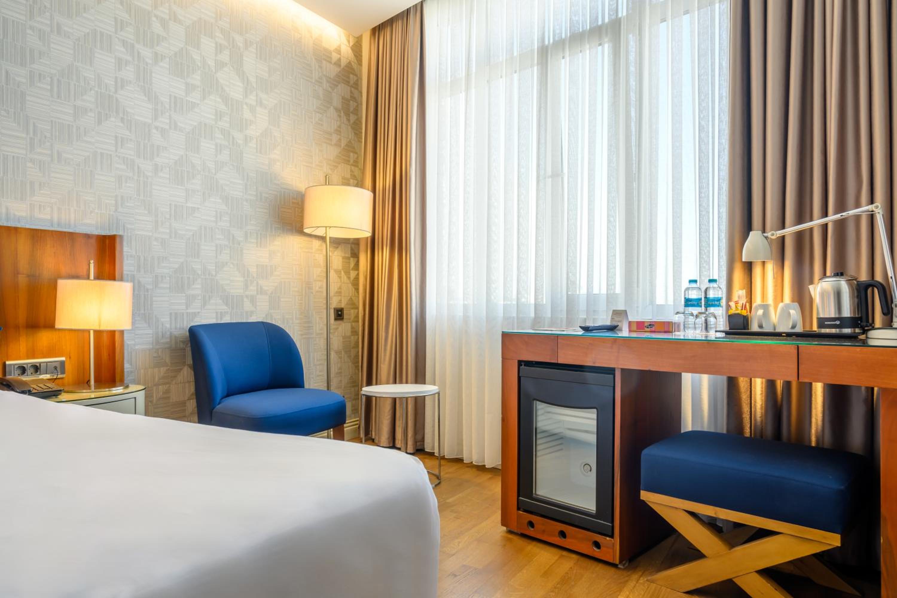 Four Points Flex by Sheraton Istanbul Taksim Square - Image 39