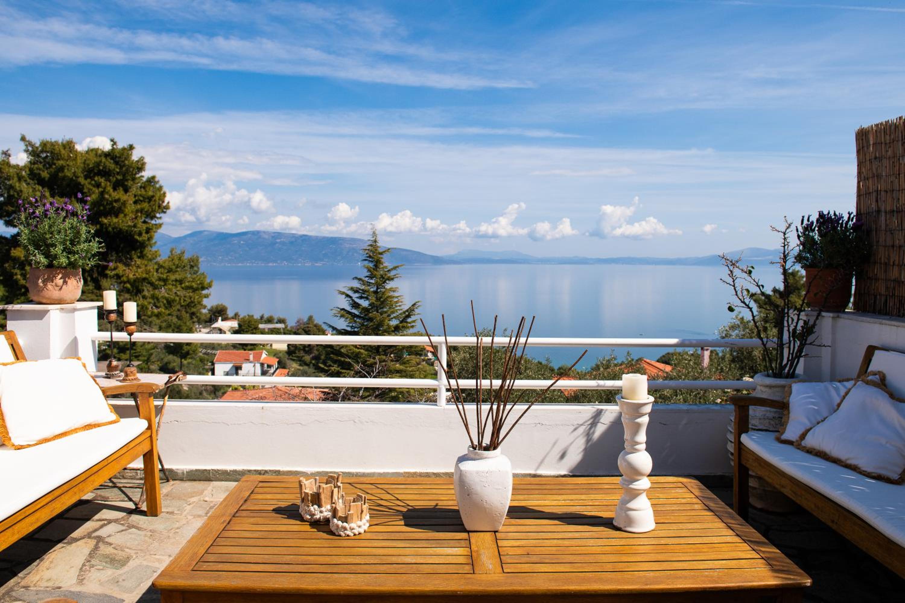 SeaBreeze Villa by ΜΡS