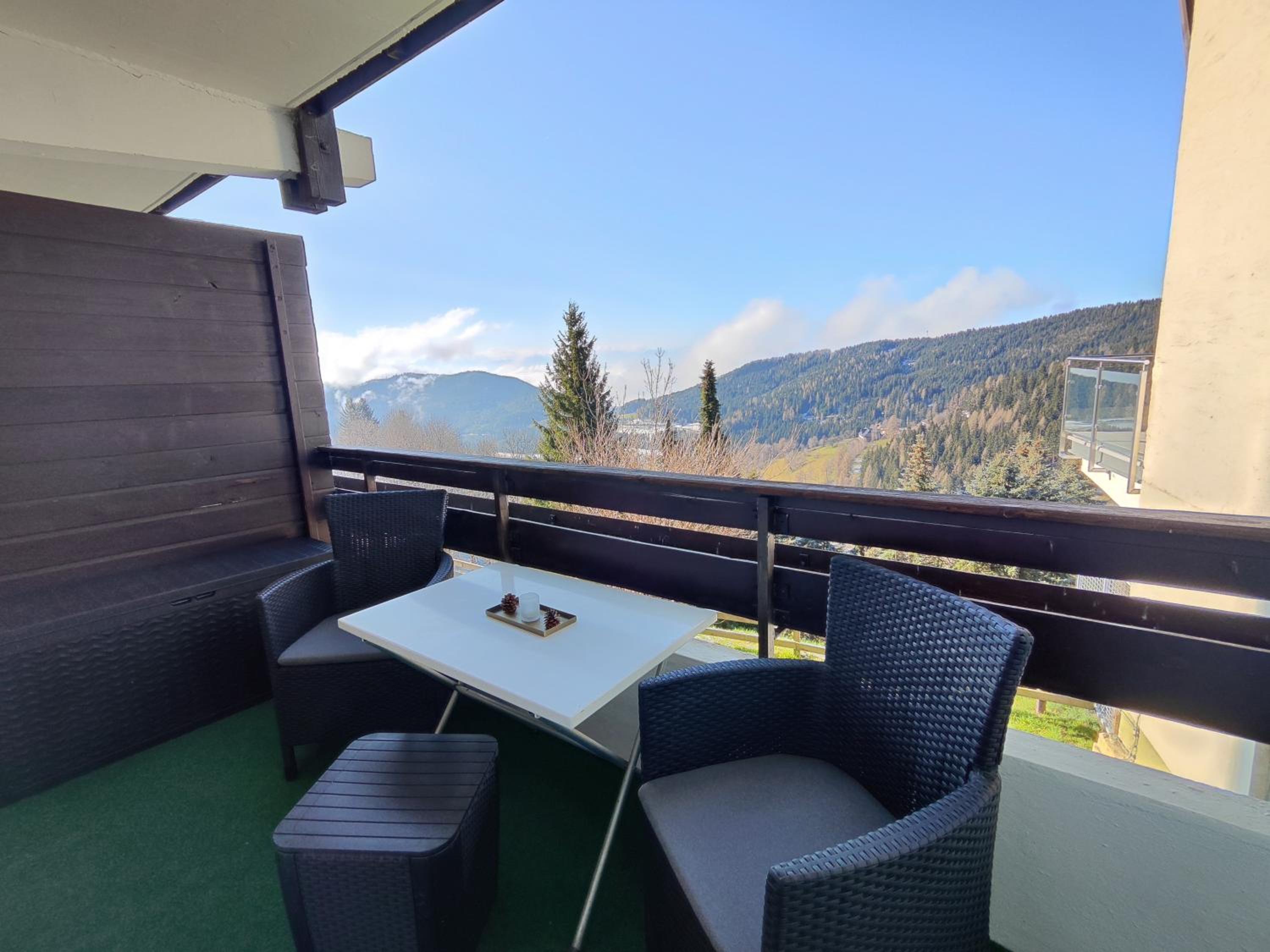Familienapartment mit Pool, Spa und Panoramablick