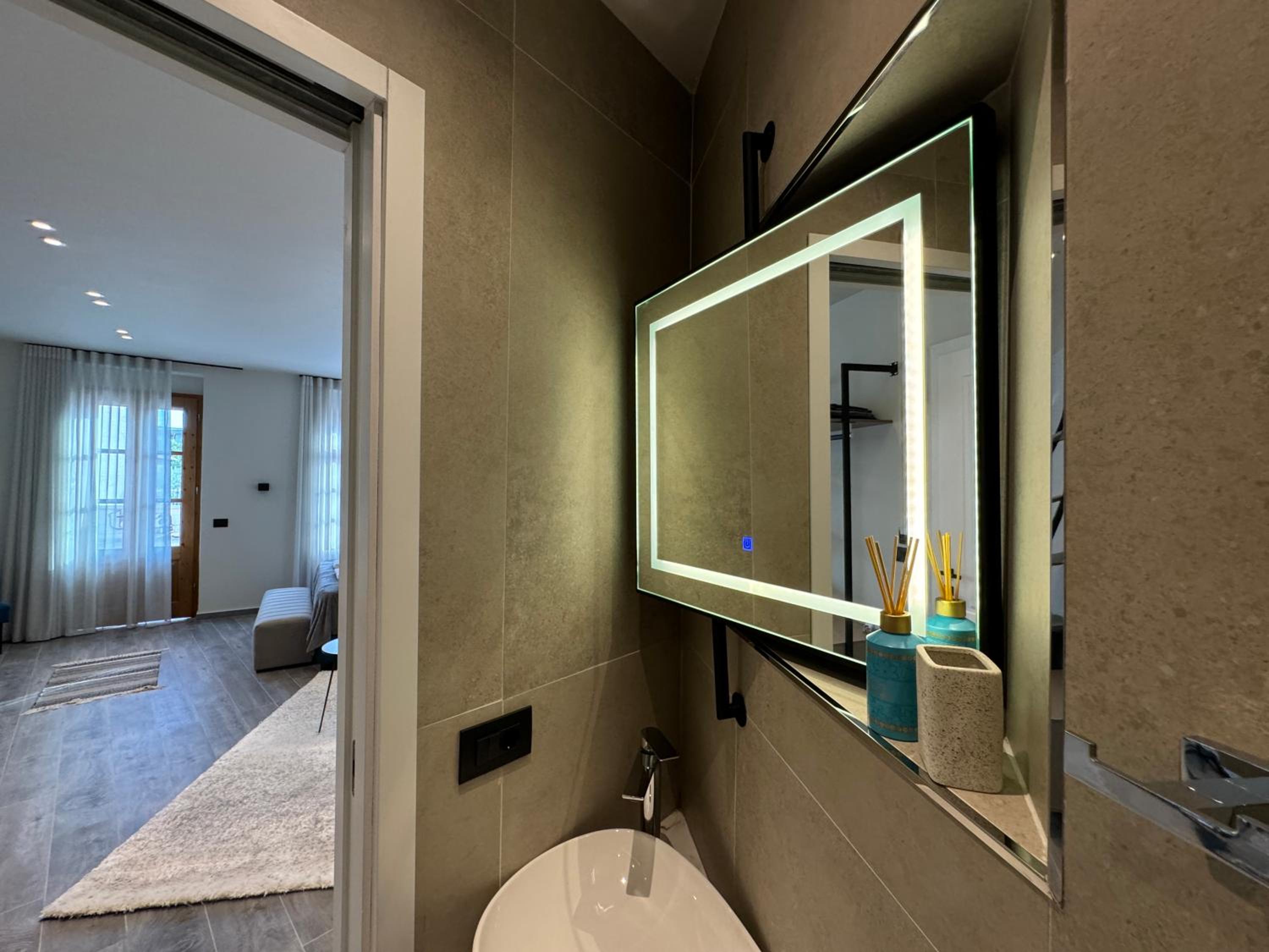 The cosy inn vlora