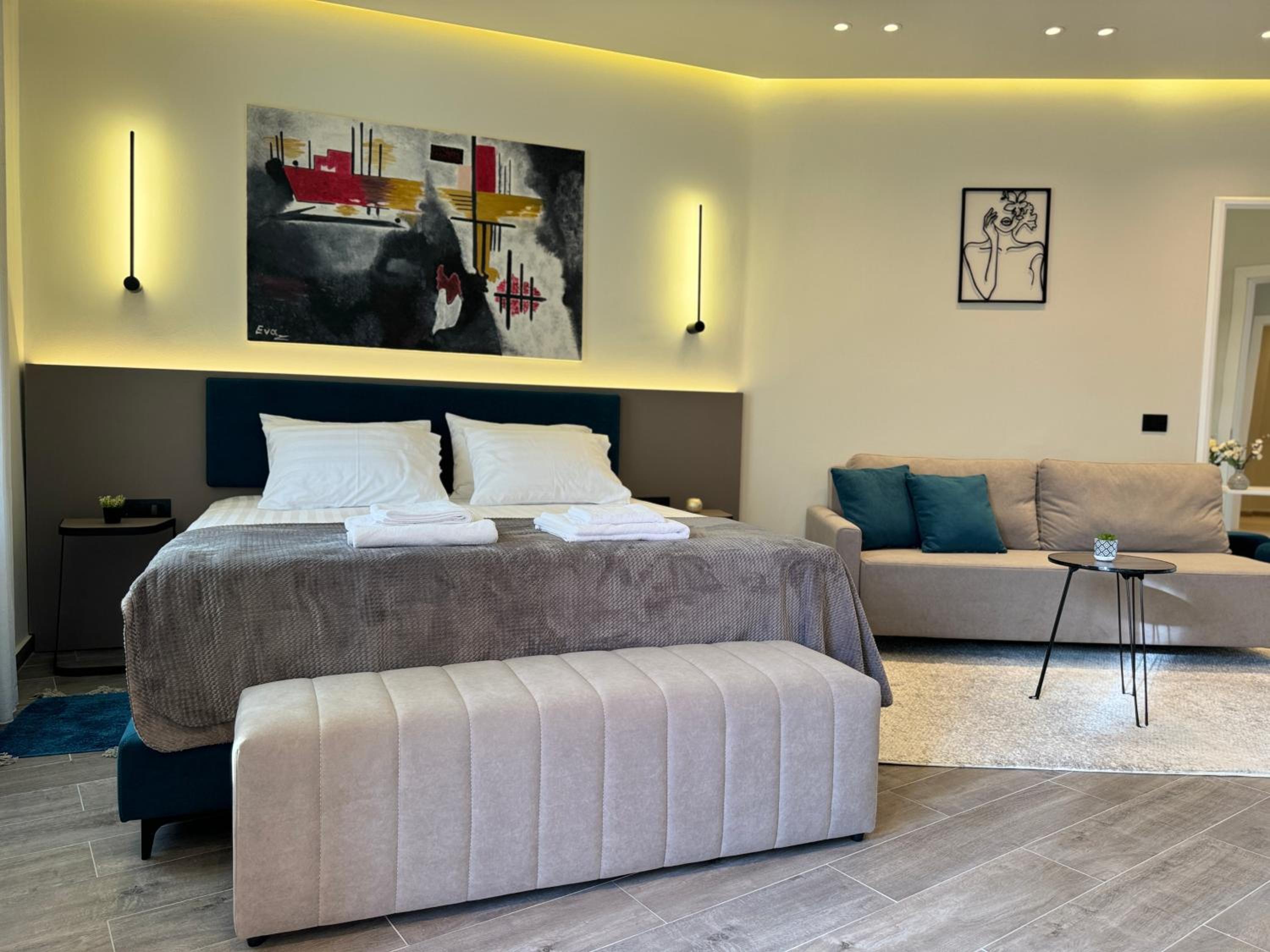 The cosy inn vlora