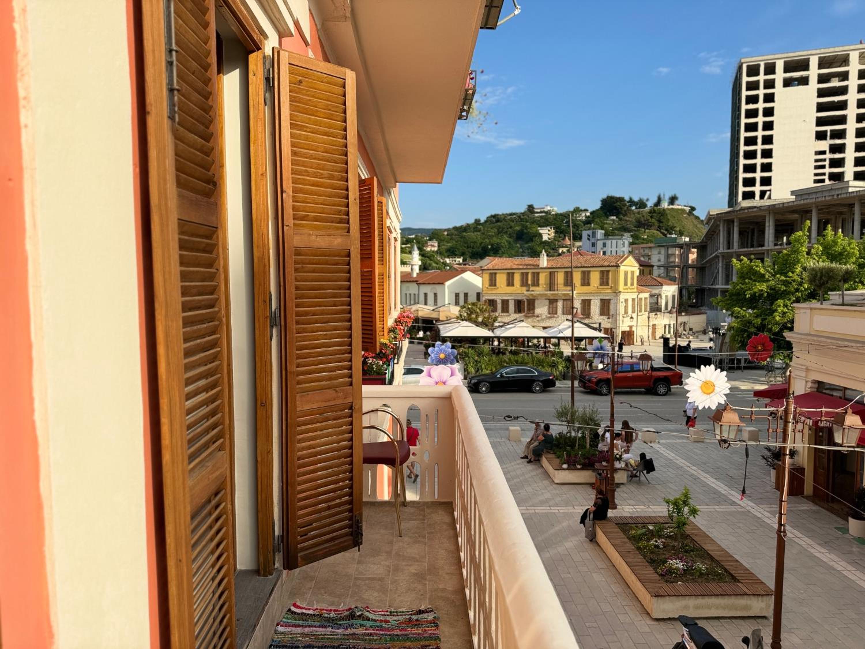 The cosy inn vlora
