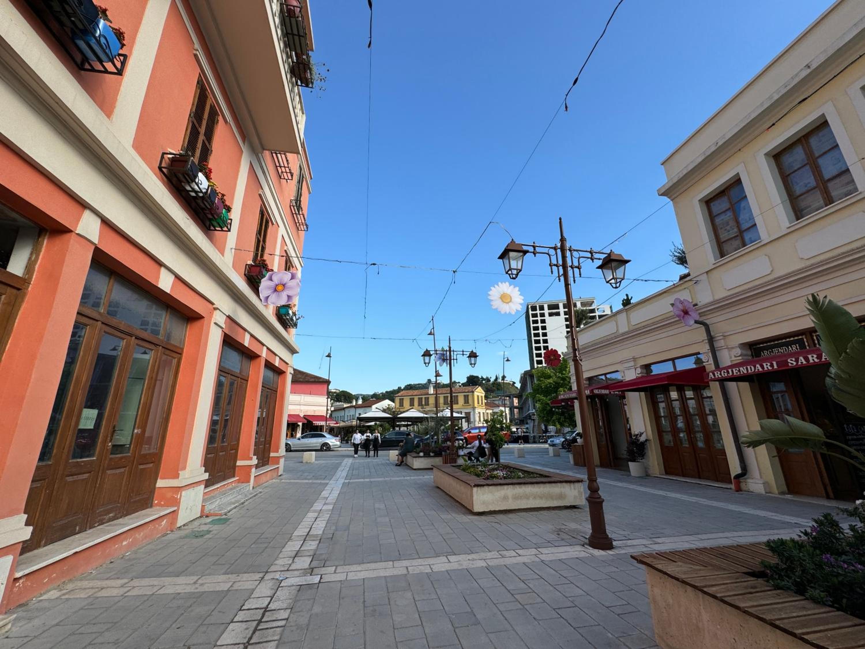 The cosy inn vlora