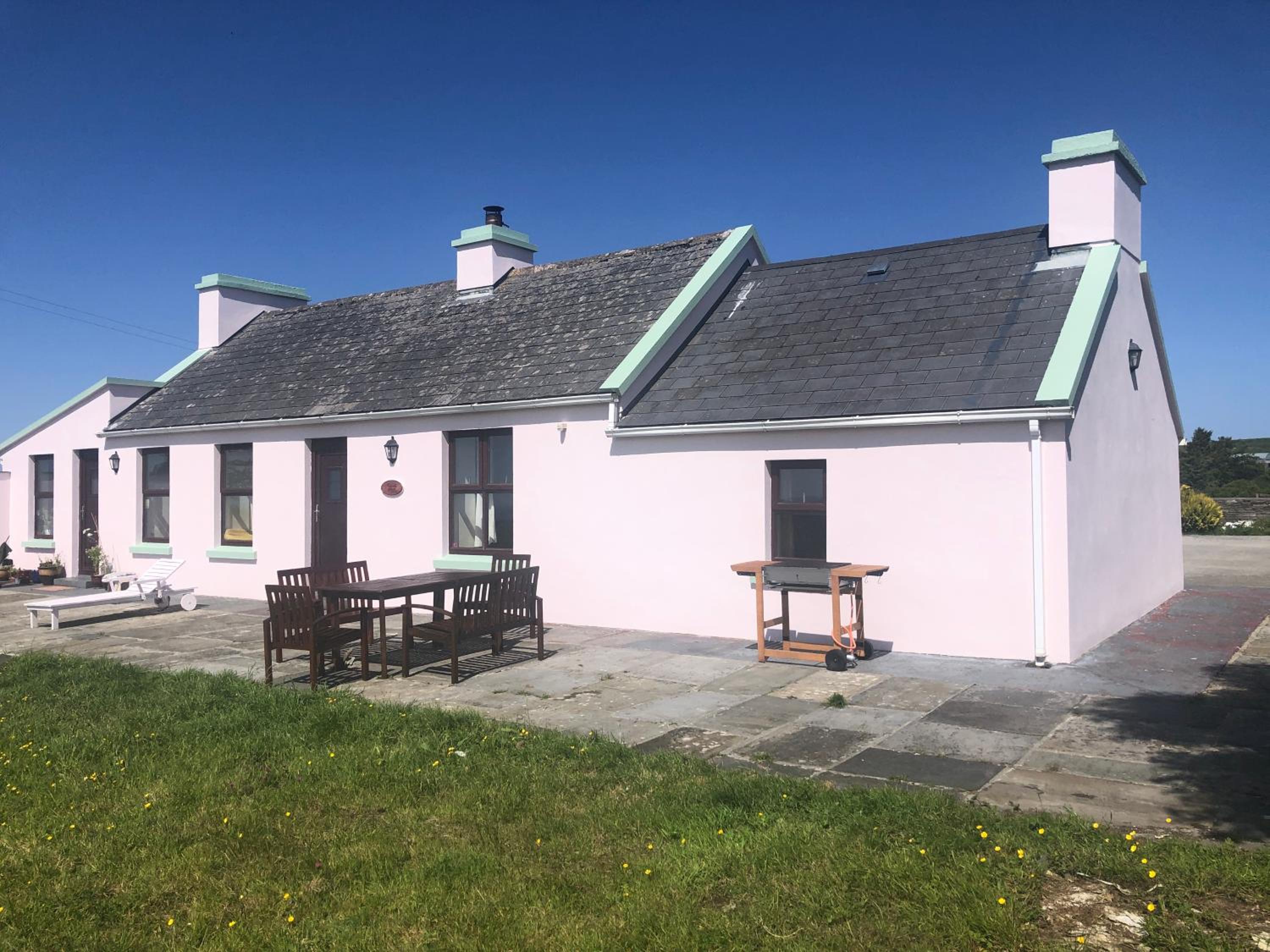 Little Reds Seaview Cottage