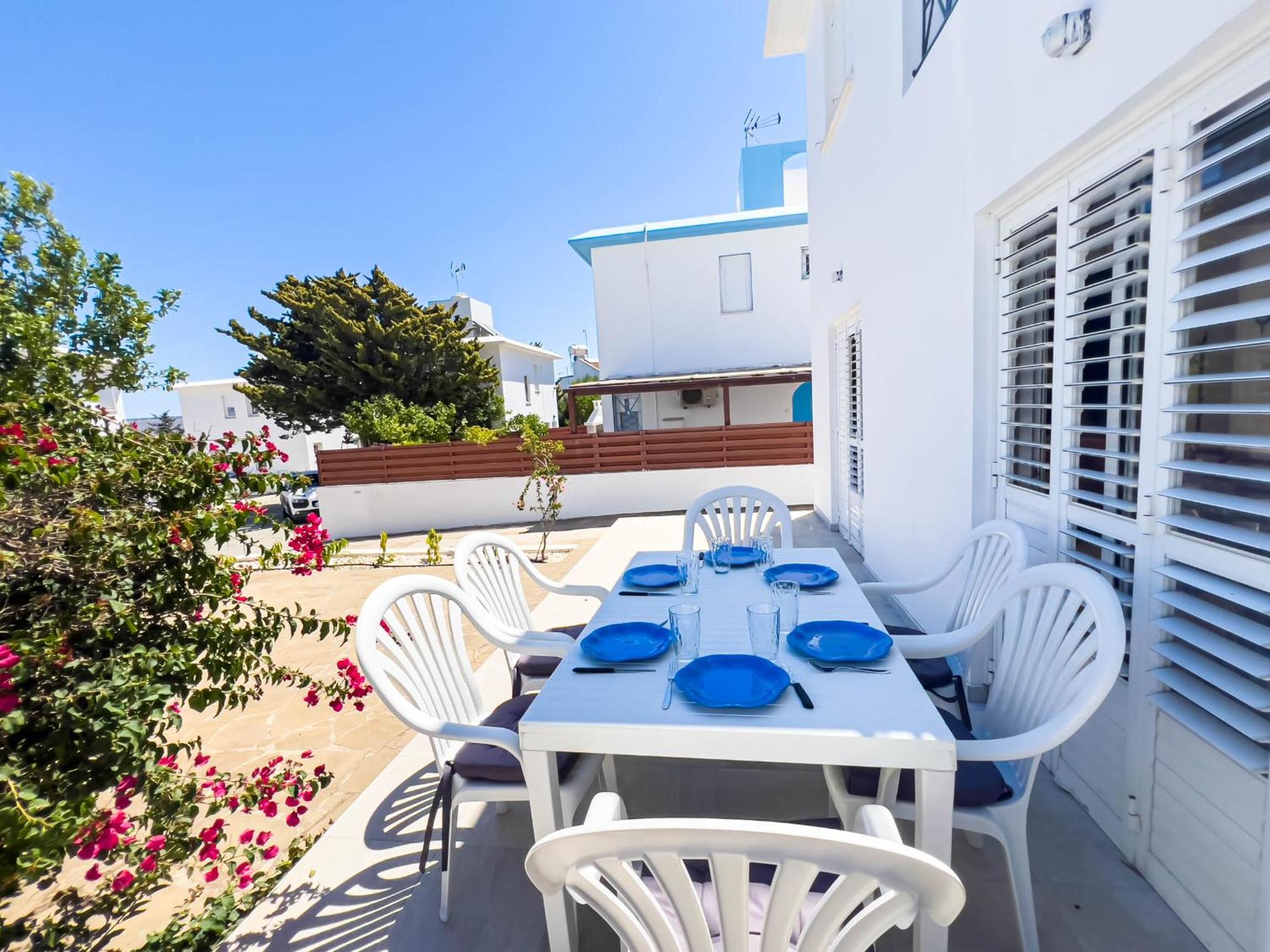 Protaras Sunny Villa
