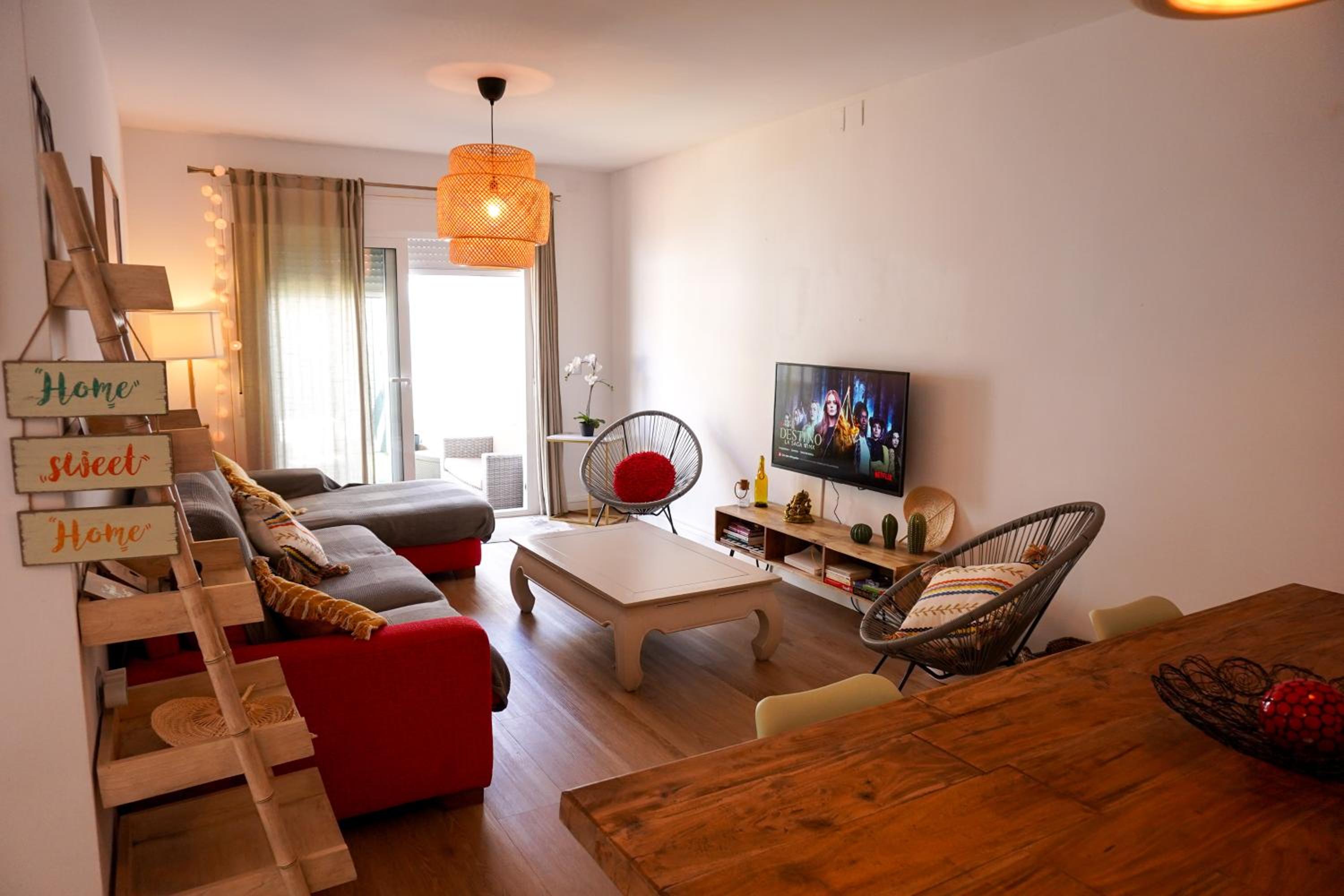 Tarifa Family House 5 min walk to the beach and old town view 5