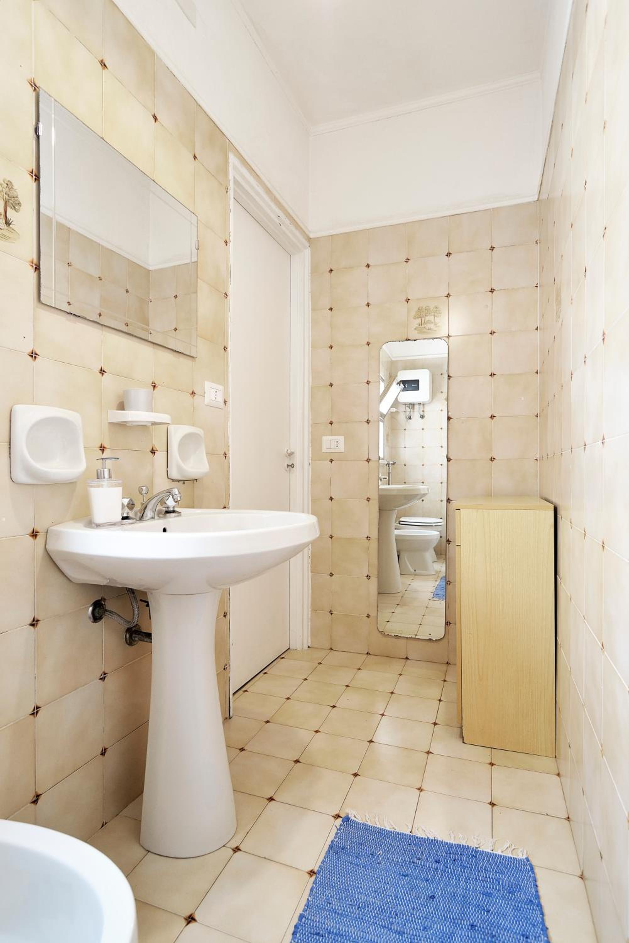 Terrazza sul Corso en Pozzallo — bathroom