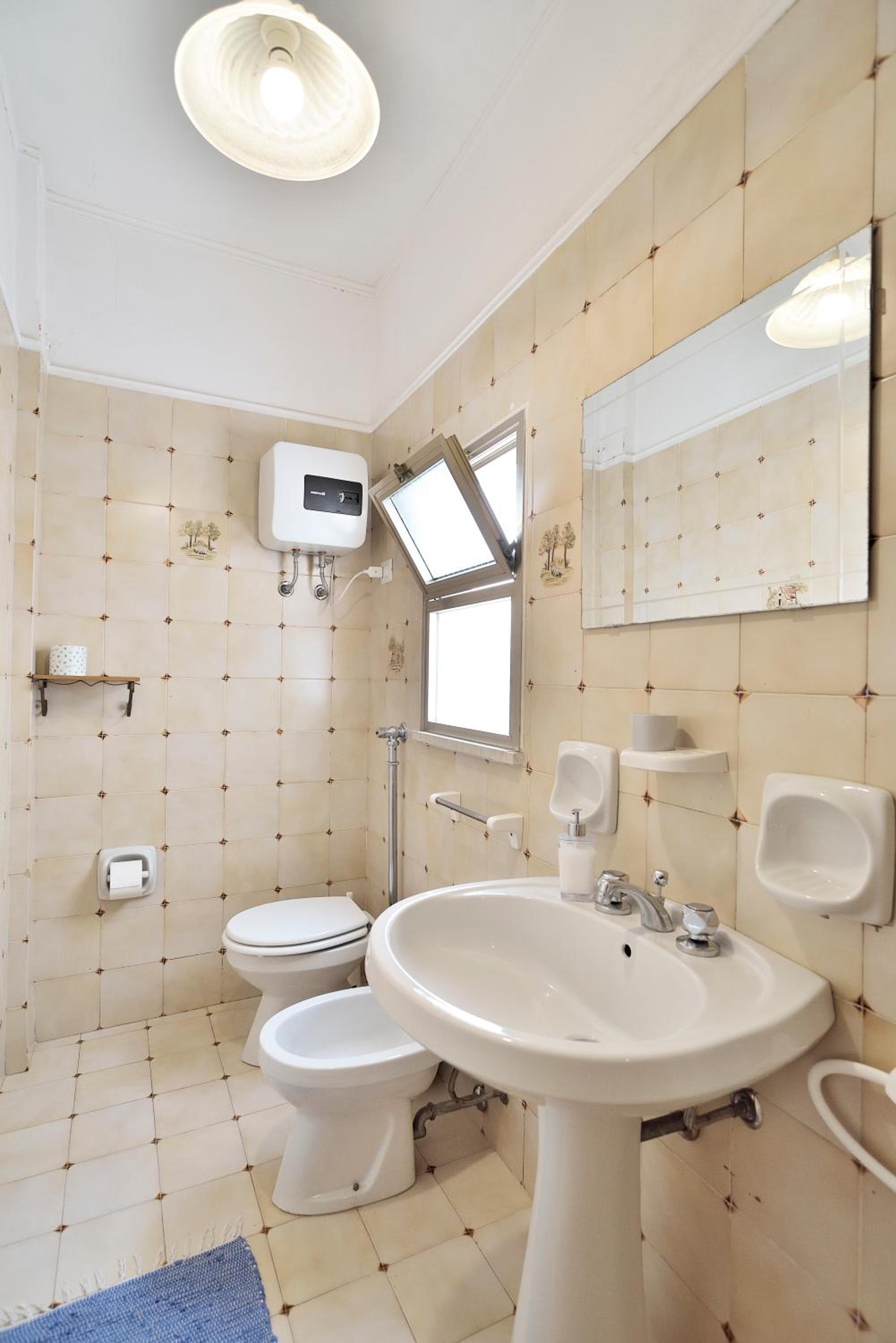 Terrazza sul Corso en Pozzallo — bathroom