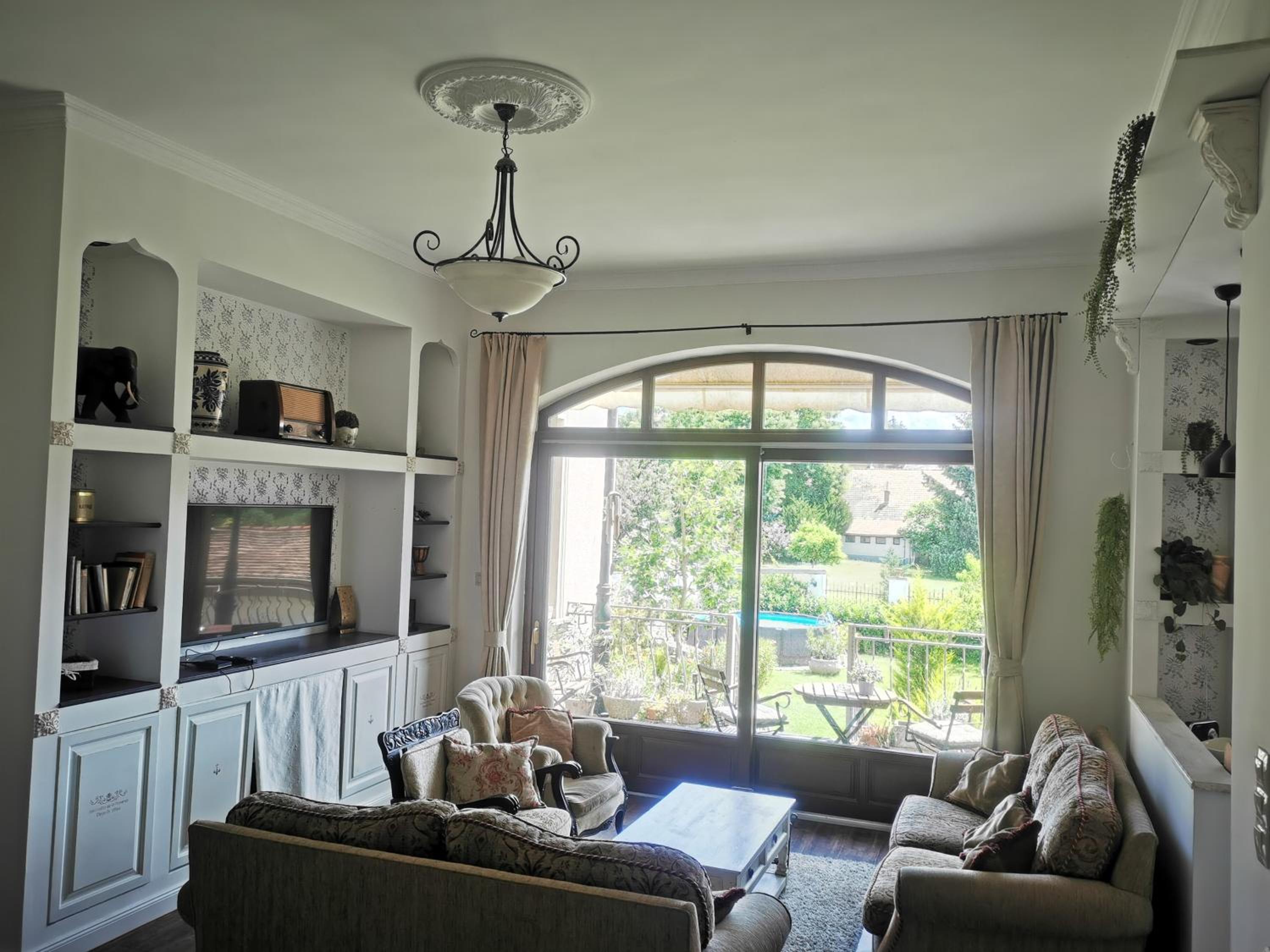 Kúria apartman private wellness with garden and pool view 4