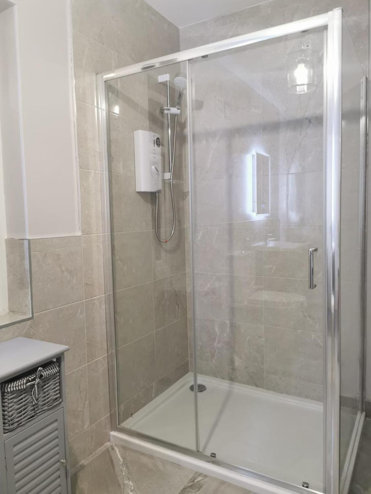 Creggan Deveskey Cottage New Hot Tub At Property