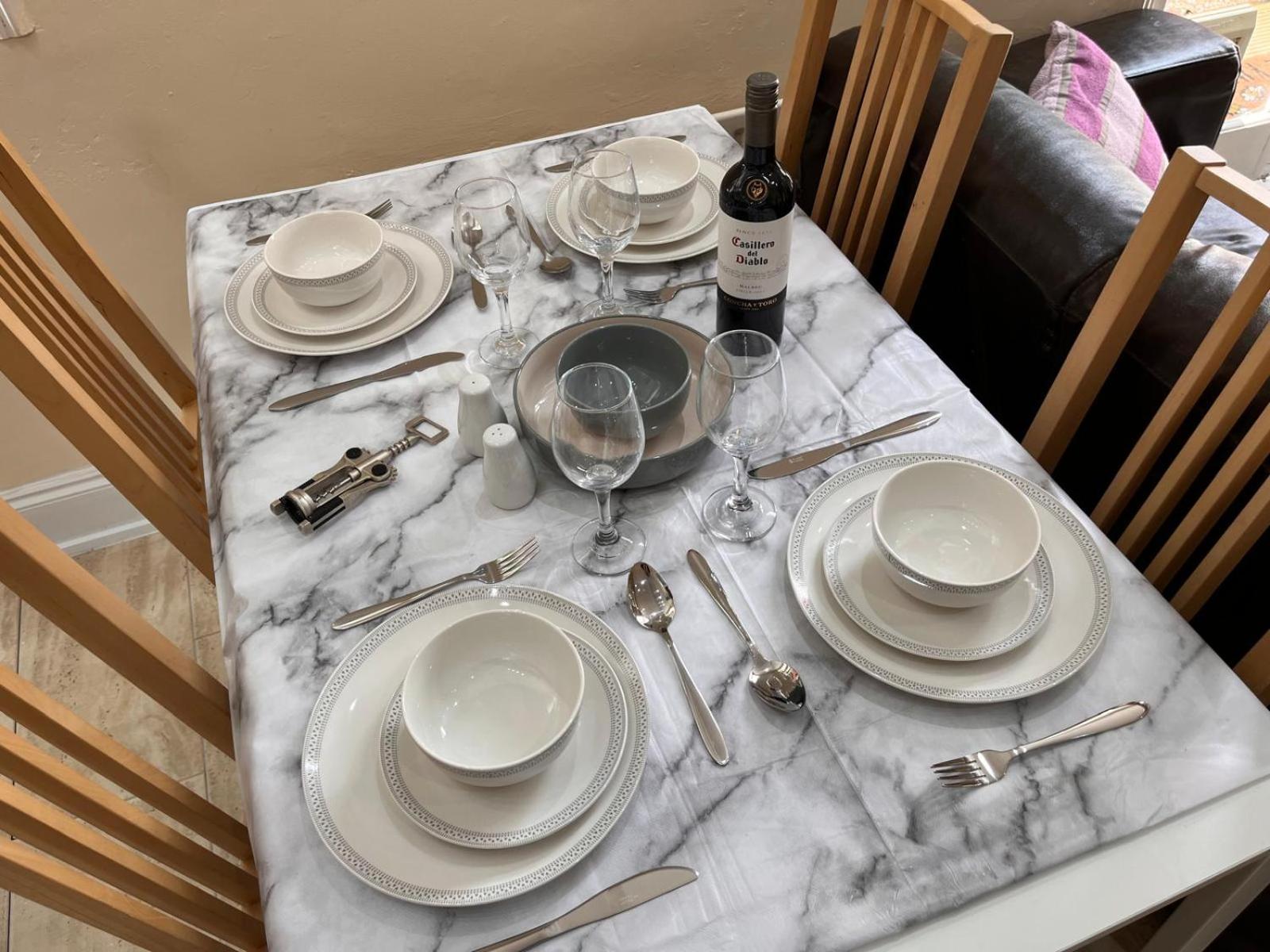 4 bedroom apartment ground floor for up to 7 guests