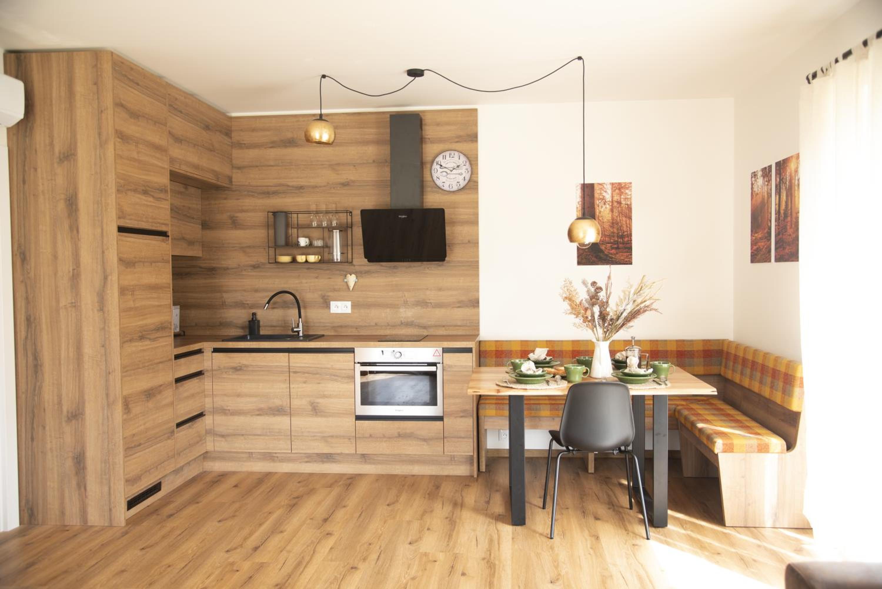 Nora Apartments