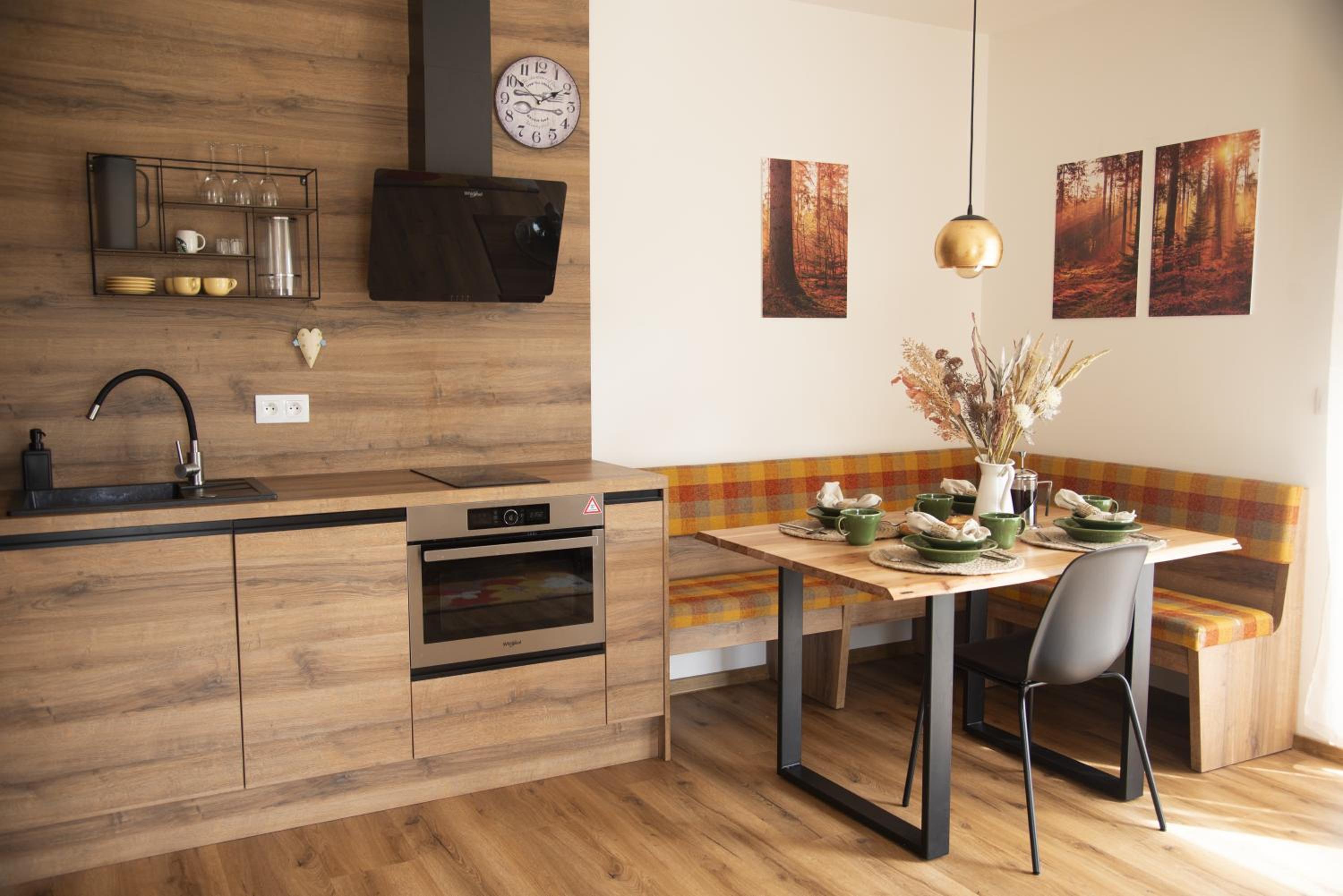 Nora Apartments