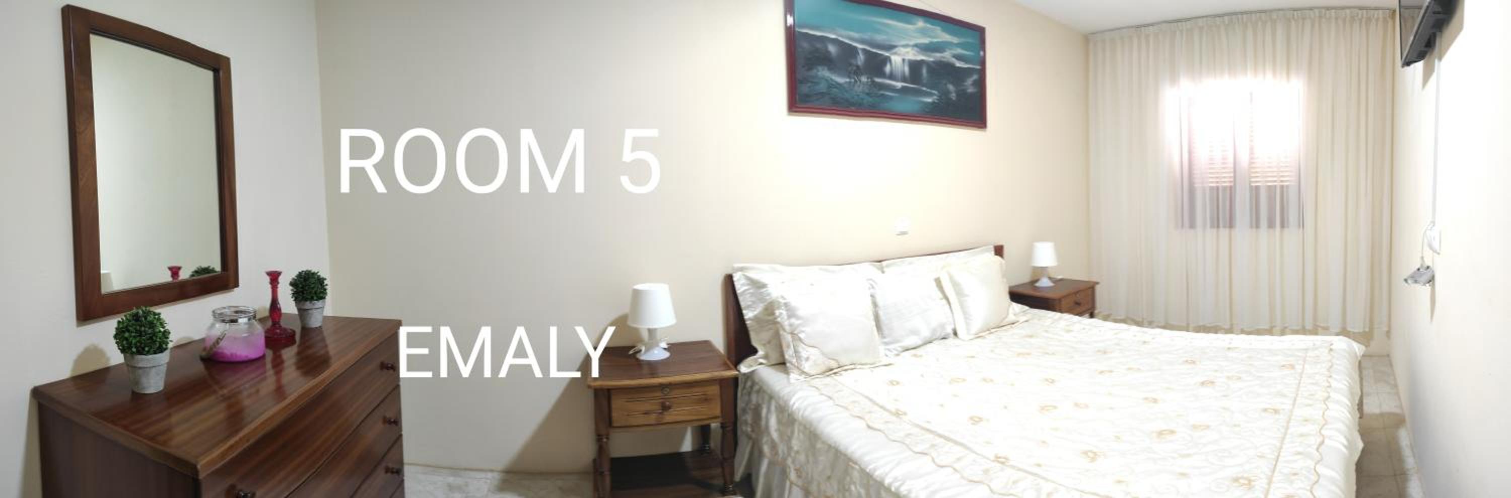 guesthouse emaly