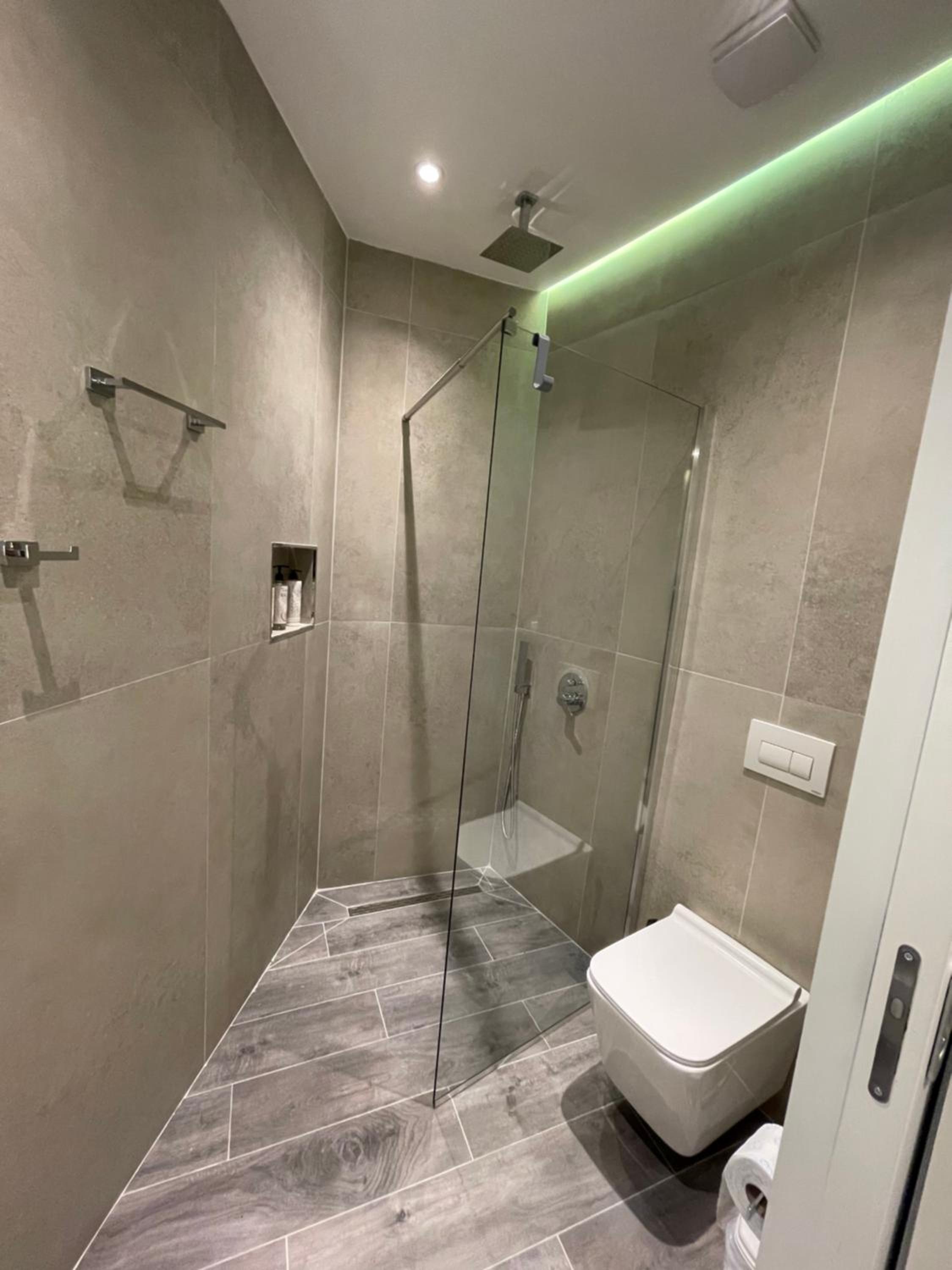 The cosy inn vlora