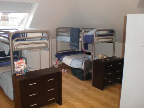 365 London Hostel