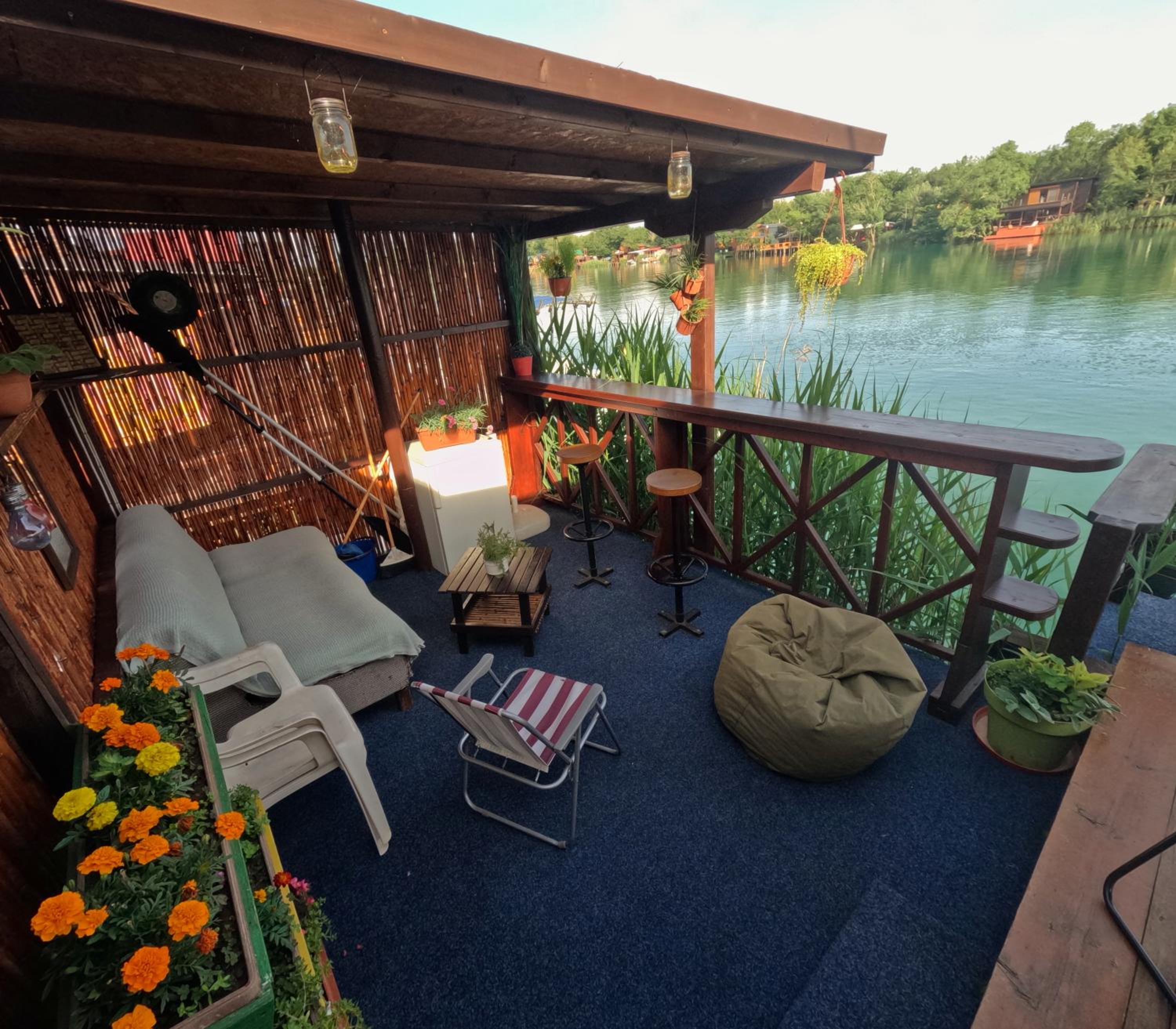 Bamboo River House photo 5