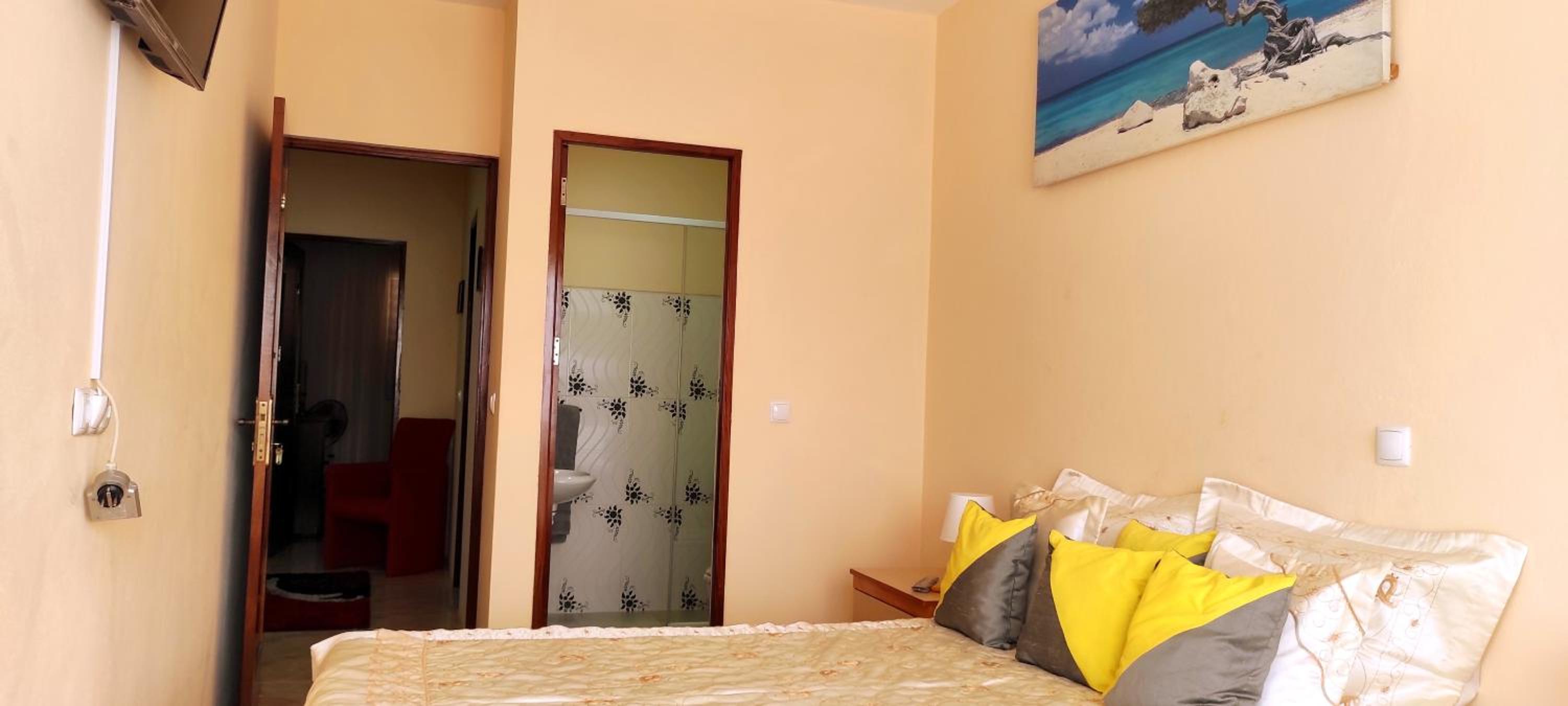 guesthouse emaly