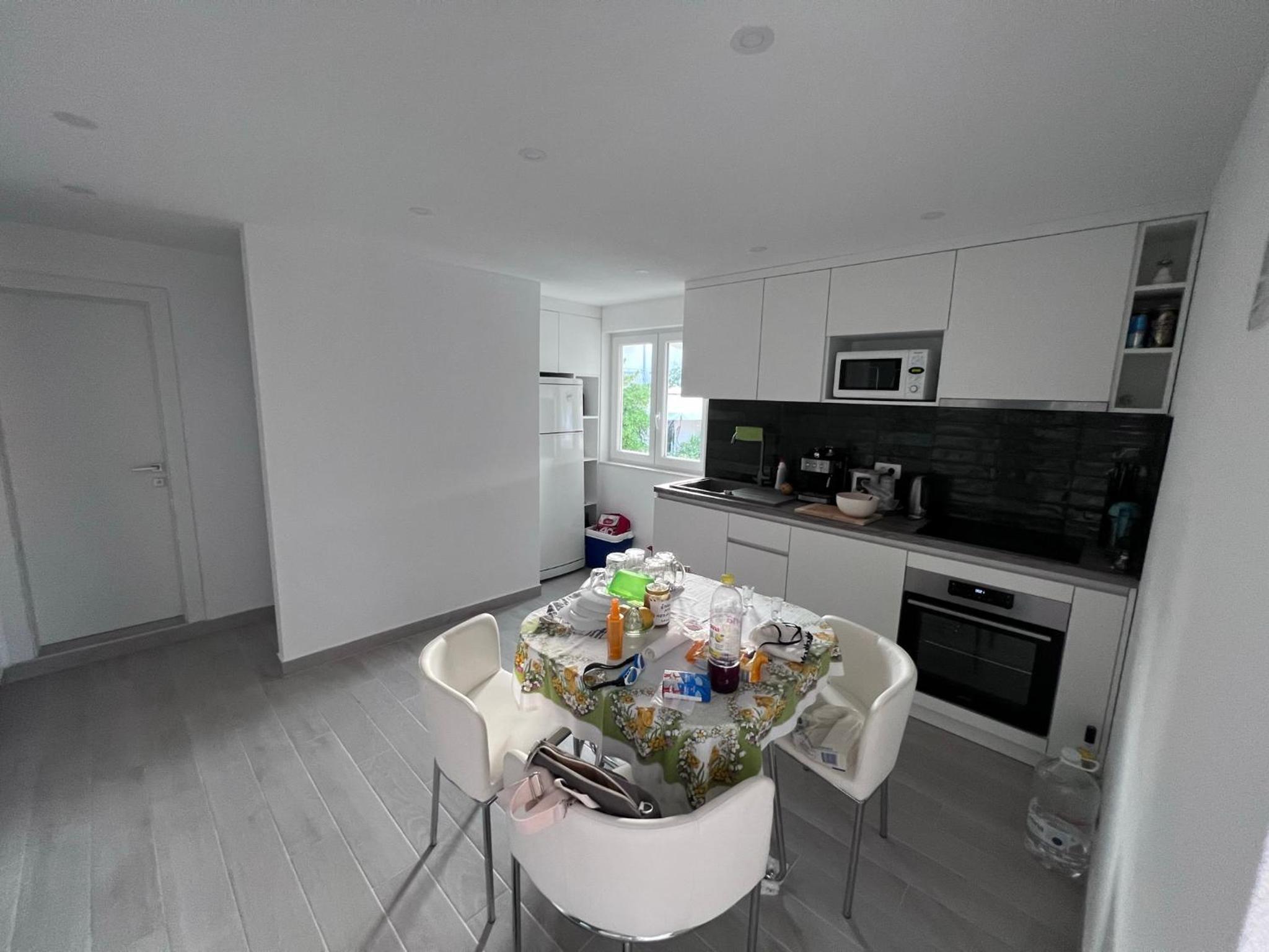 Old and cute renovated house 100m from the sea view 5