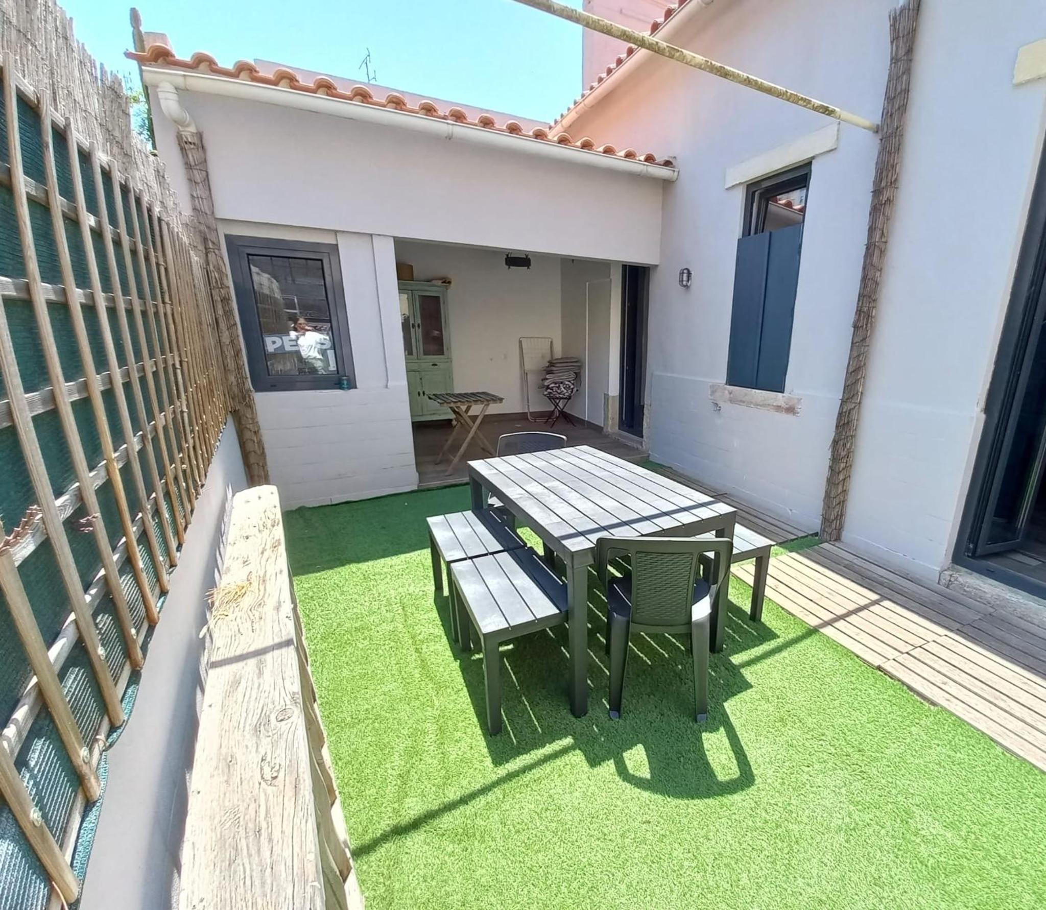 Classic Villa in Beato Lisbon view 2