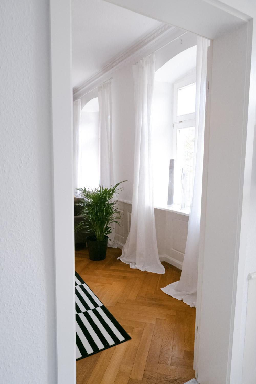 BELLA - Business&Family - 2 Zimmer direkt neben Schloß, Parkplatz, SmartTV, Netflix, Waschmaschine, 24h Checkin, 71qm, Kingsizebett, Hotelbettwäsche