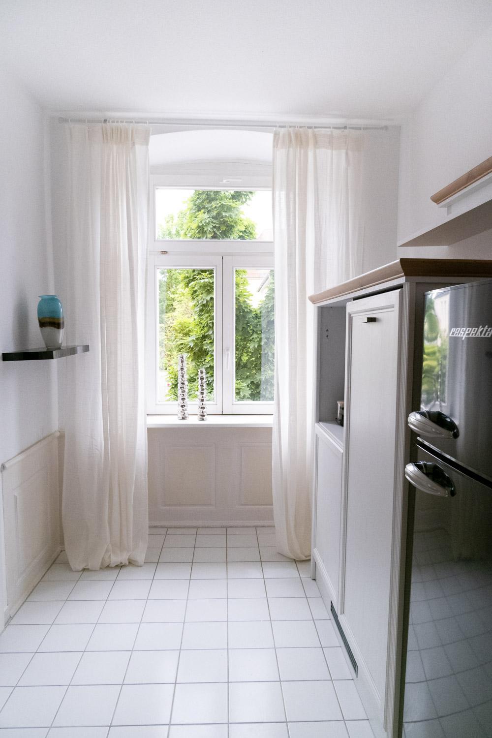 BELLA - Business&Family - 2 Zimmer direkt neben Schloß, Parkplatz, SmartTV, Netflix, Waschmaschine, 24h Checkin, 71qm, Kingsizebett, Hotelbettwäsche
