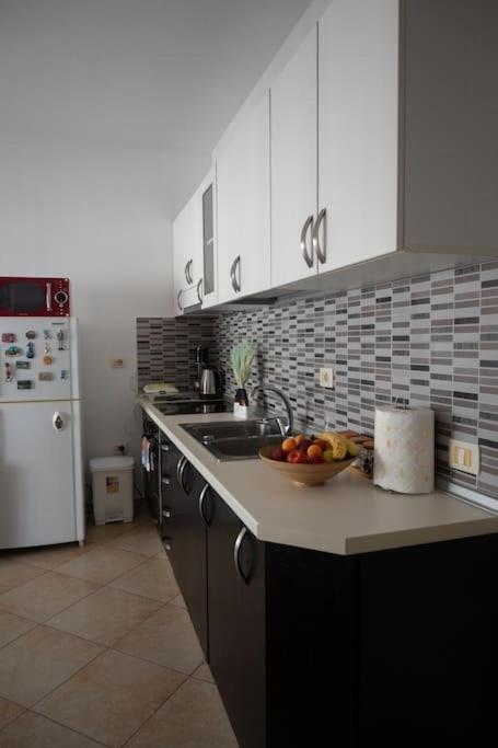 Hoxha Veranda Apartment
