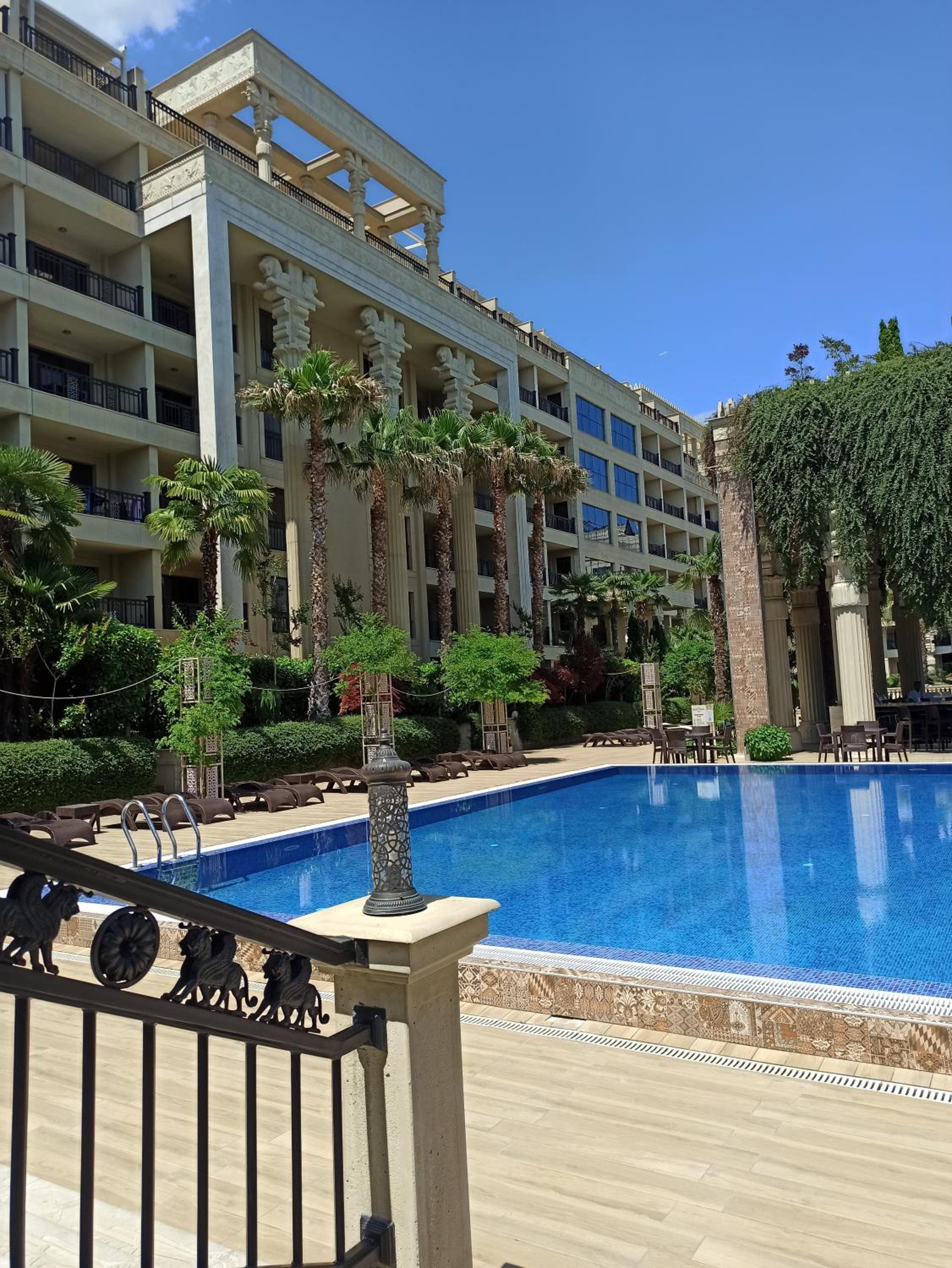 Argisht complex apart 208 Golden sands