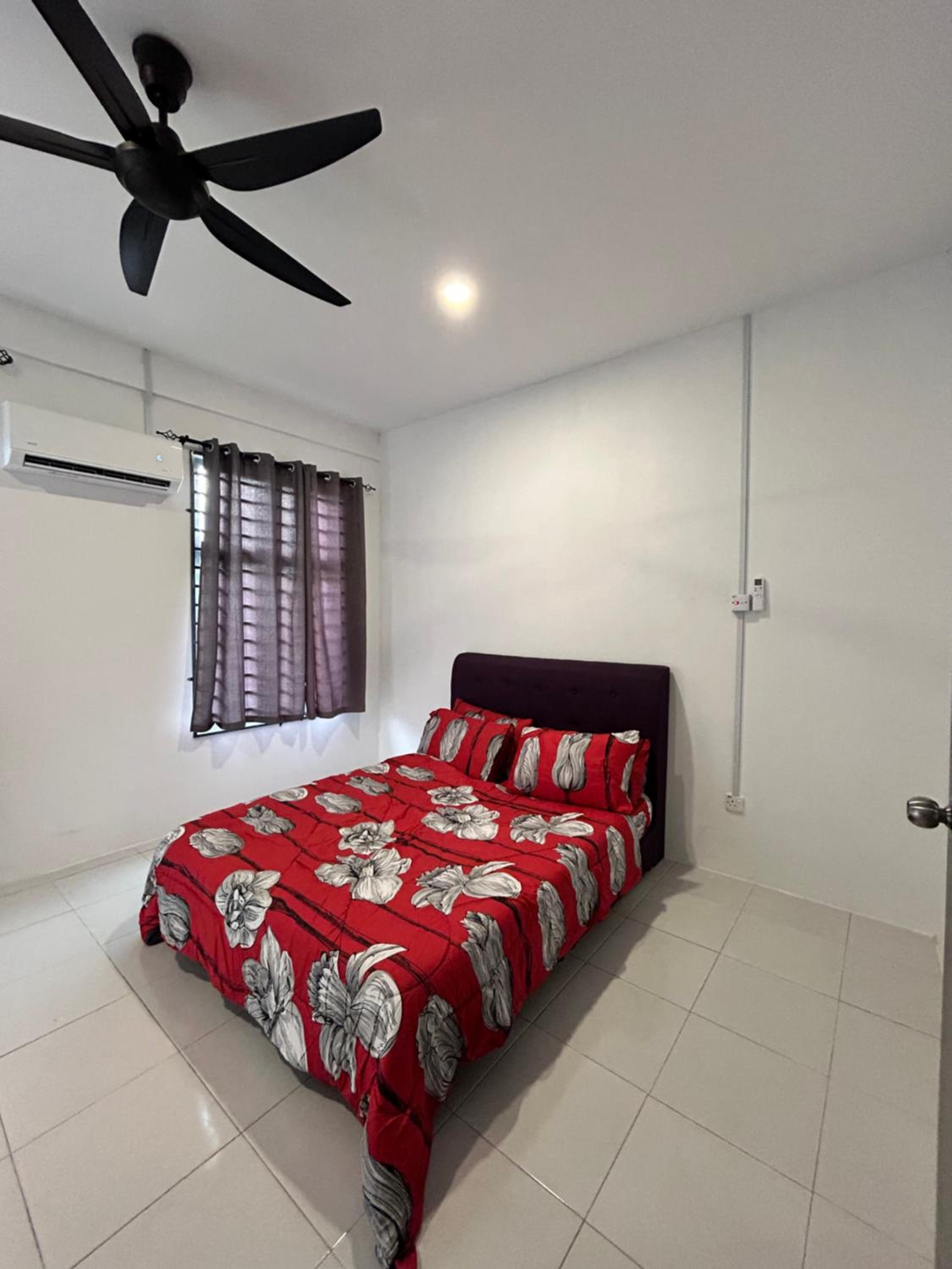 ARIZAH Homestay