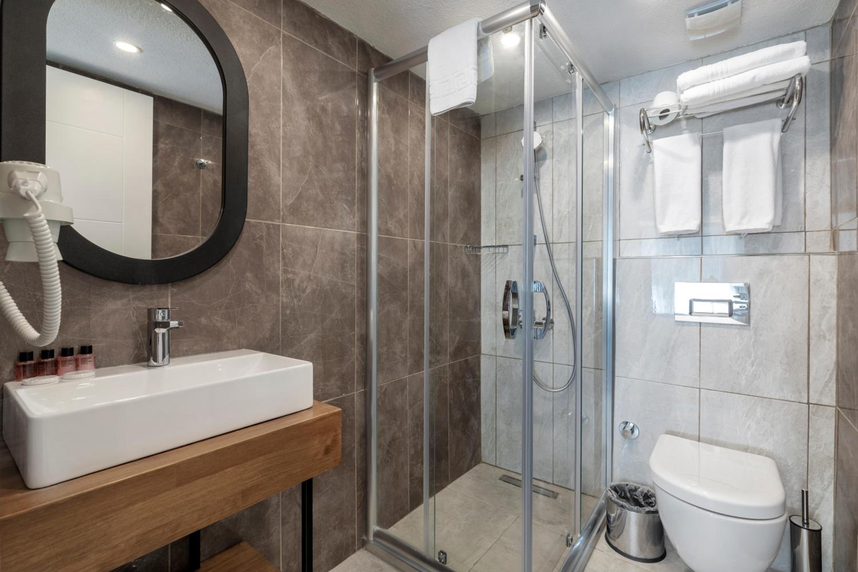 Union Otel Port - Image 22