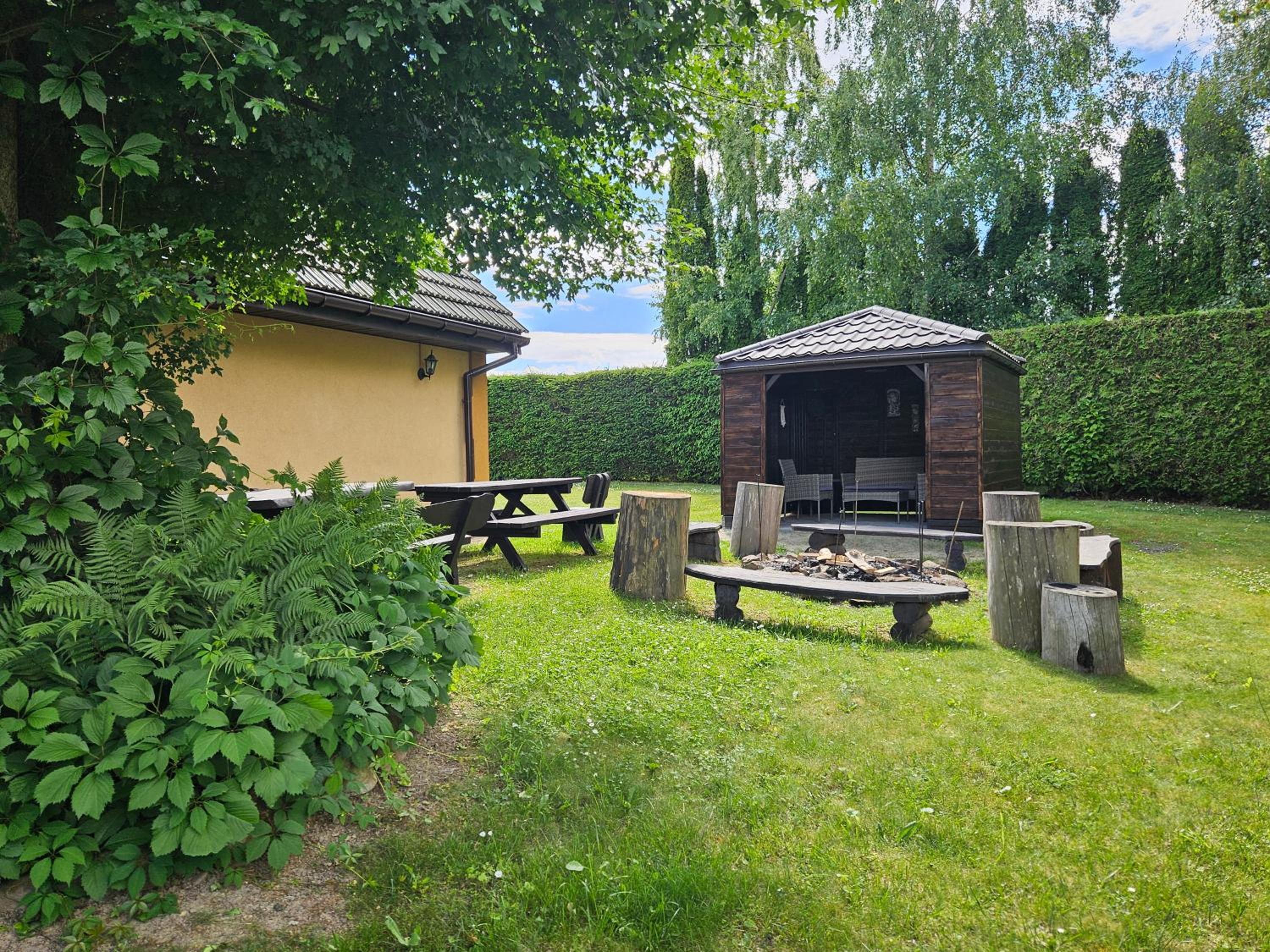 Photo 13