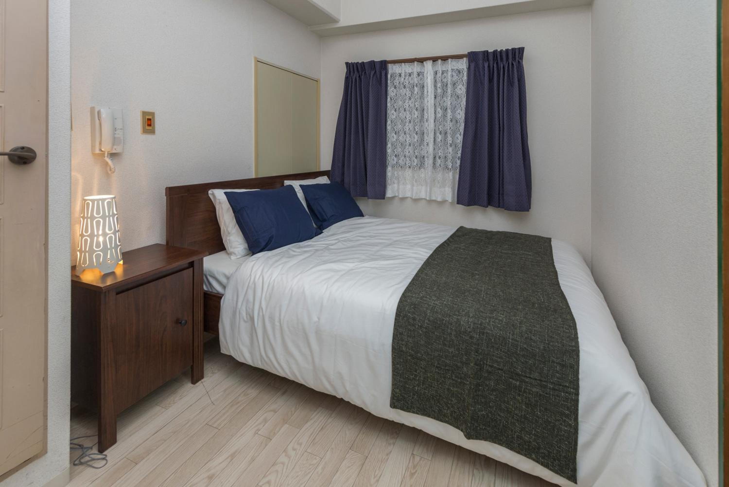 3 minutes on foot from Dotonbori East Entrance 5 minutes on foot from Shinsaibashi area traditional Japanese-style room