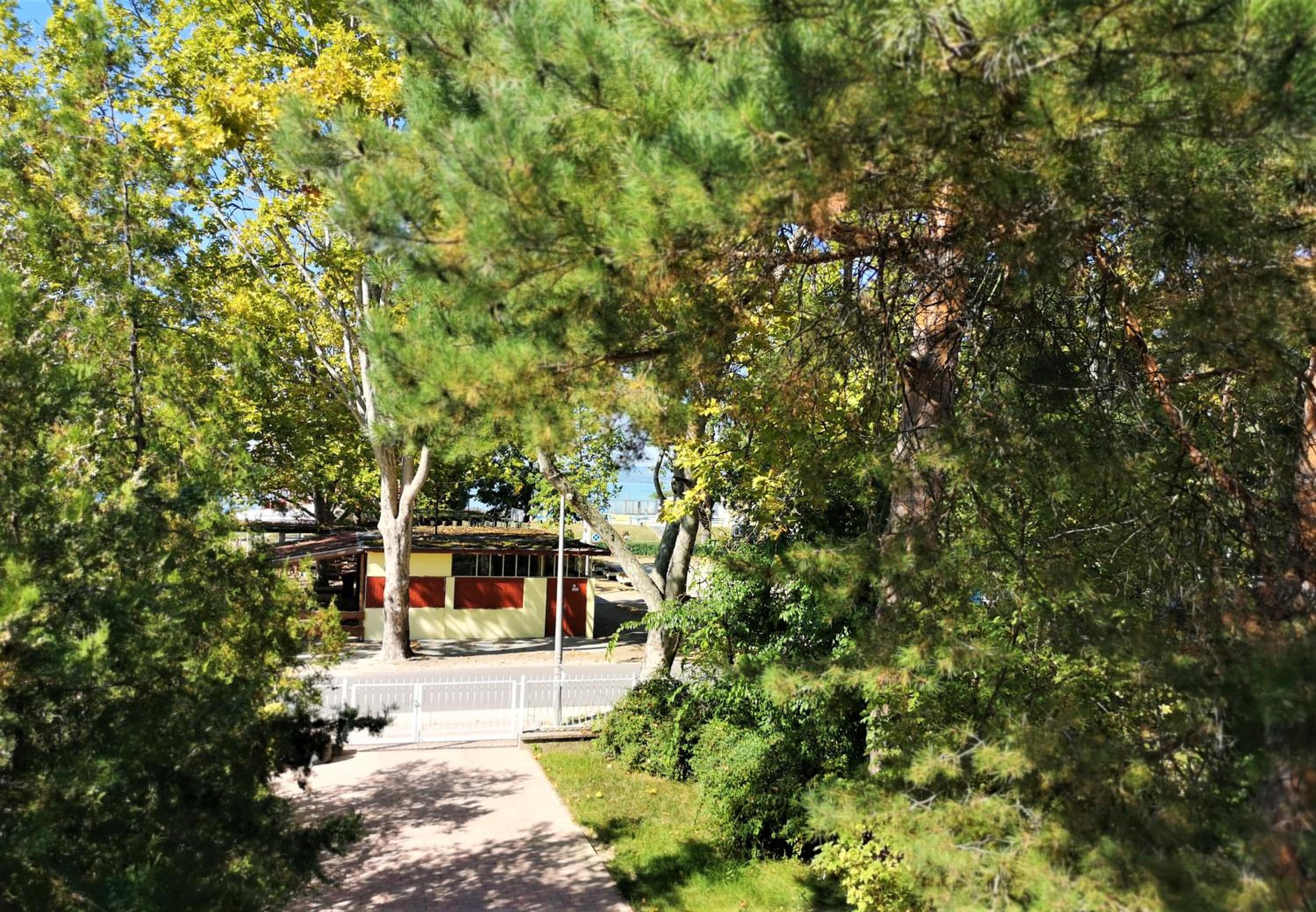 Strand Apartman