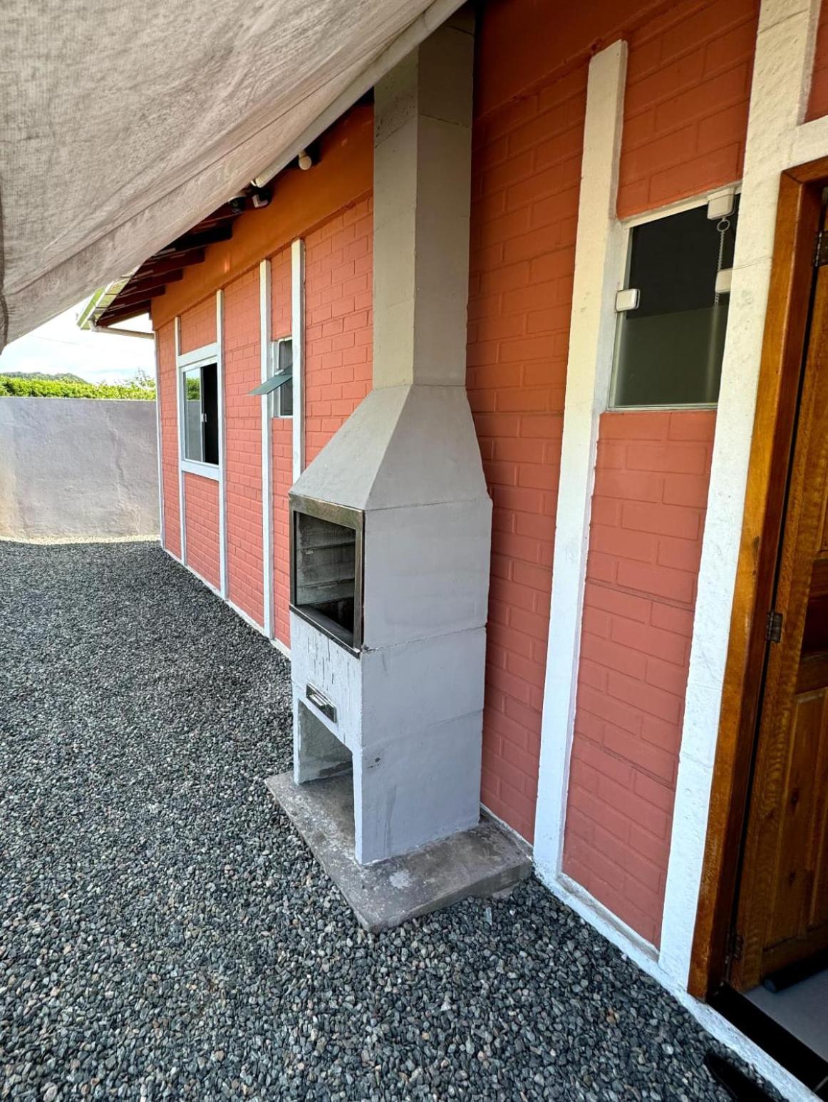 CASA CLIMATIZADA COM HIDROMASSAGEM PRÓXIMO BETO CARRERO E PRAIAS - Casa 2 DuMar Hospedagem