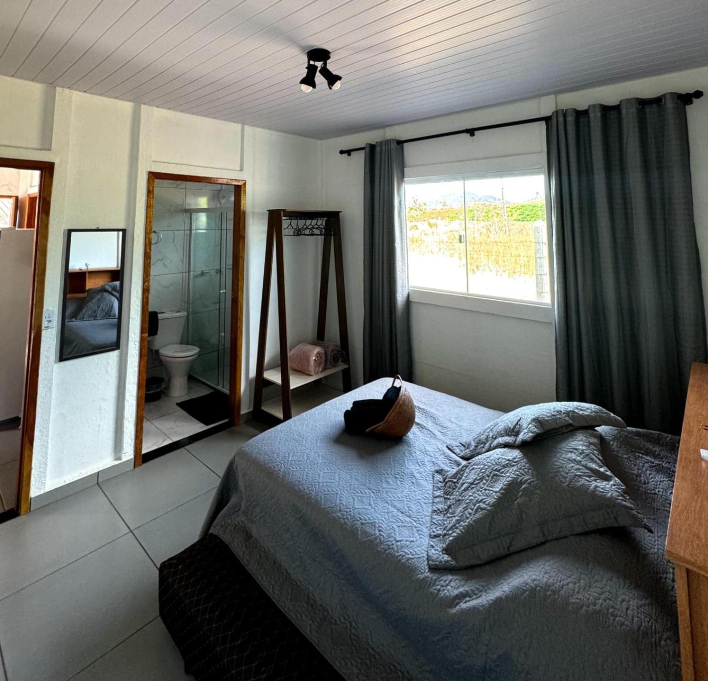 CASA CLIMATIZADA COM HIDROMASSAGEM PRÓXIMO BETO CARRERO E PRAIAS - Casa 2 DuMar Hospedagem