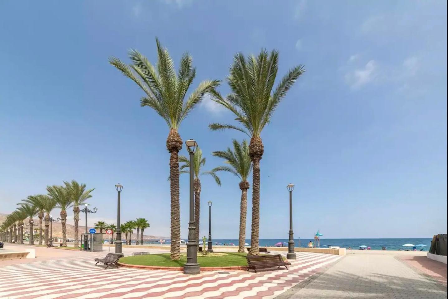 Fun and Relax Apt Playa Aguadulce