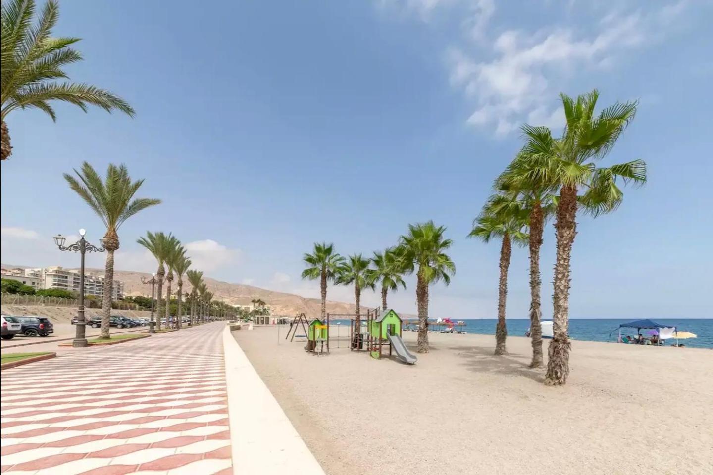 Fun and Relax Apt Playa Aguadulce