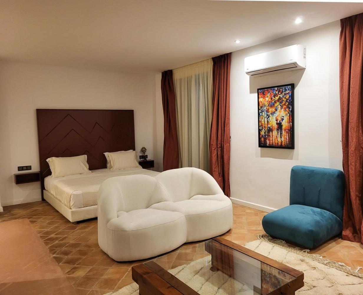 hotel room