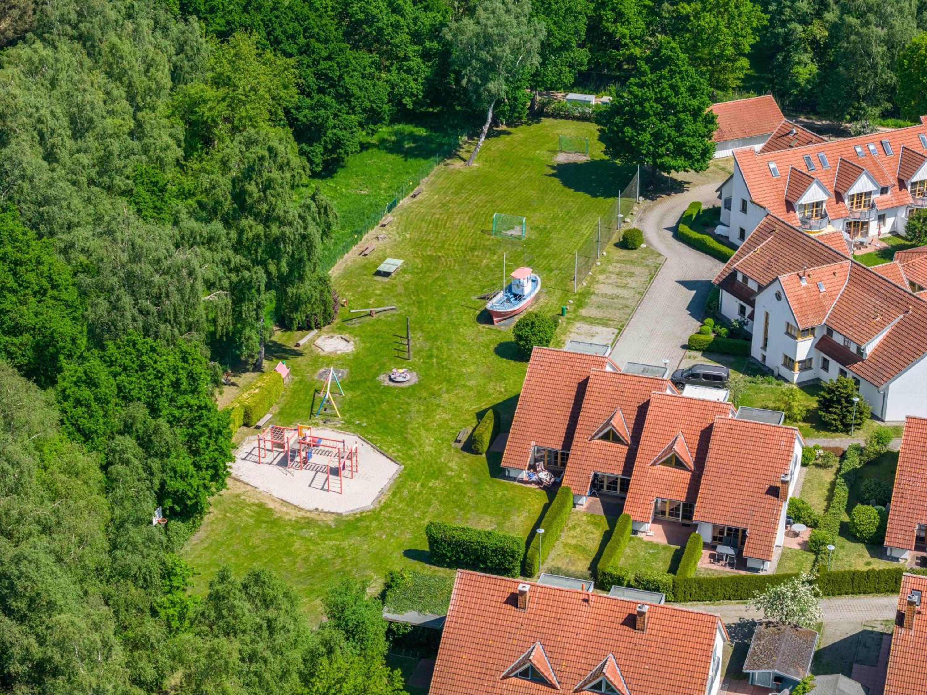 Ferienpark Freesenbruch Doppelhaushälfte 11 - Windflüchter