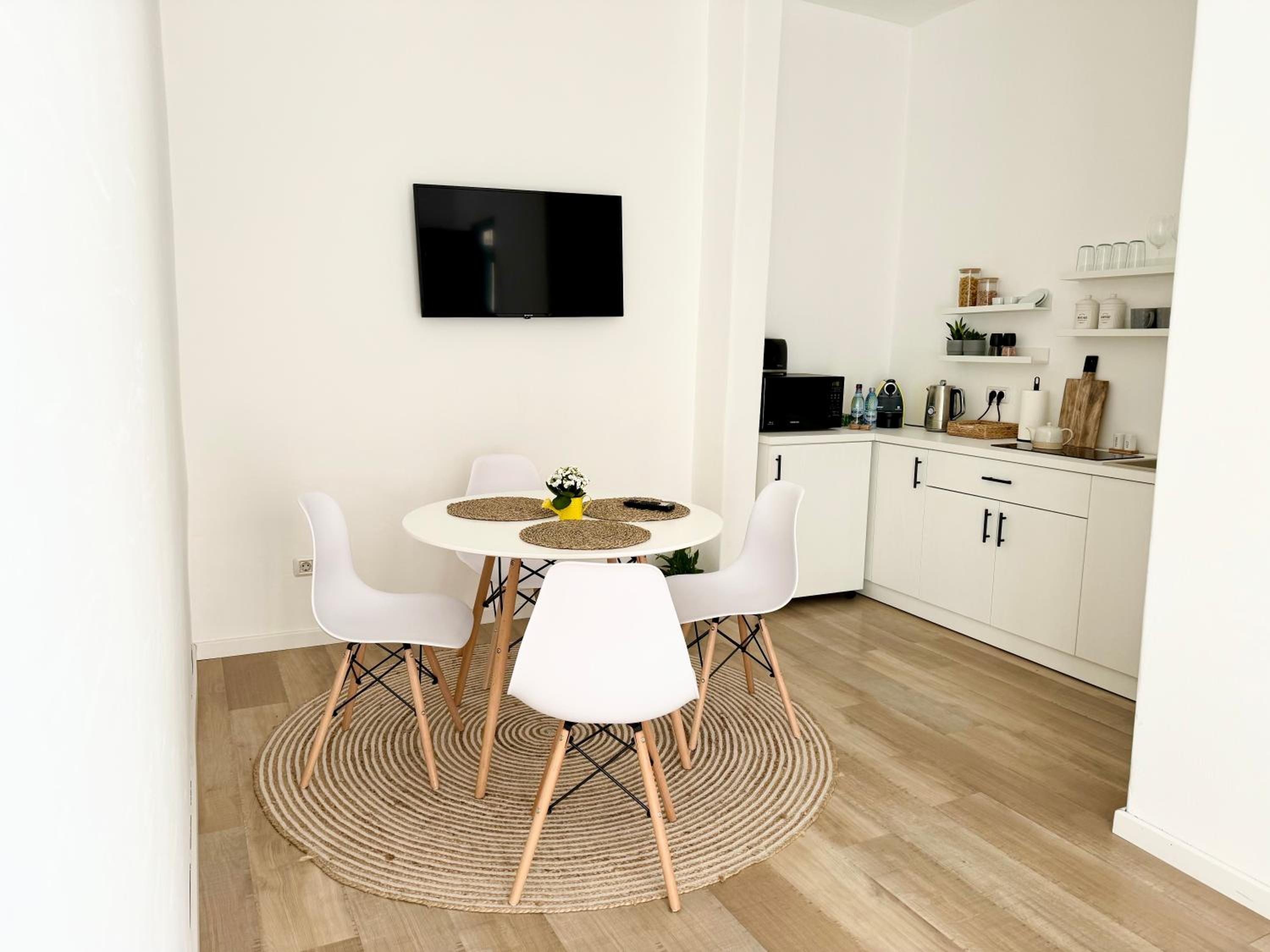 Central - Cozy Studio view 4