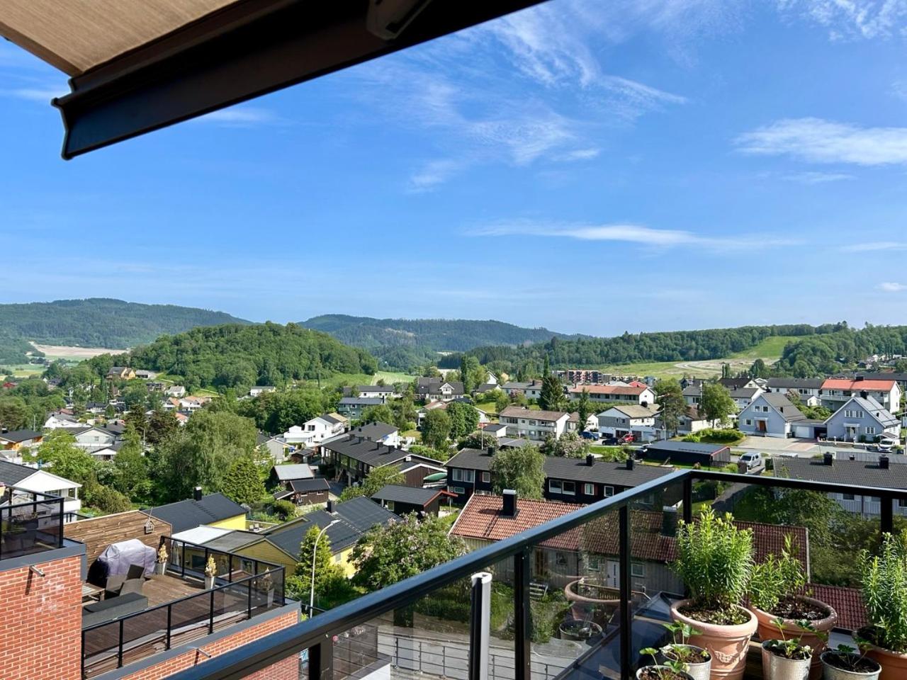Simple room view 4